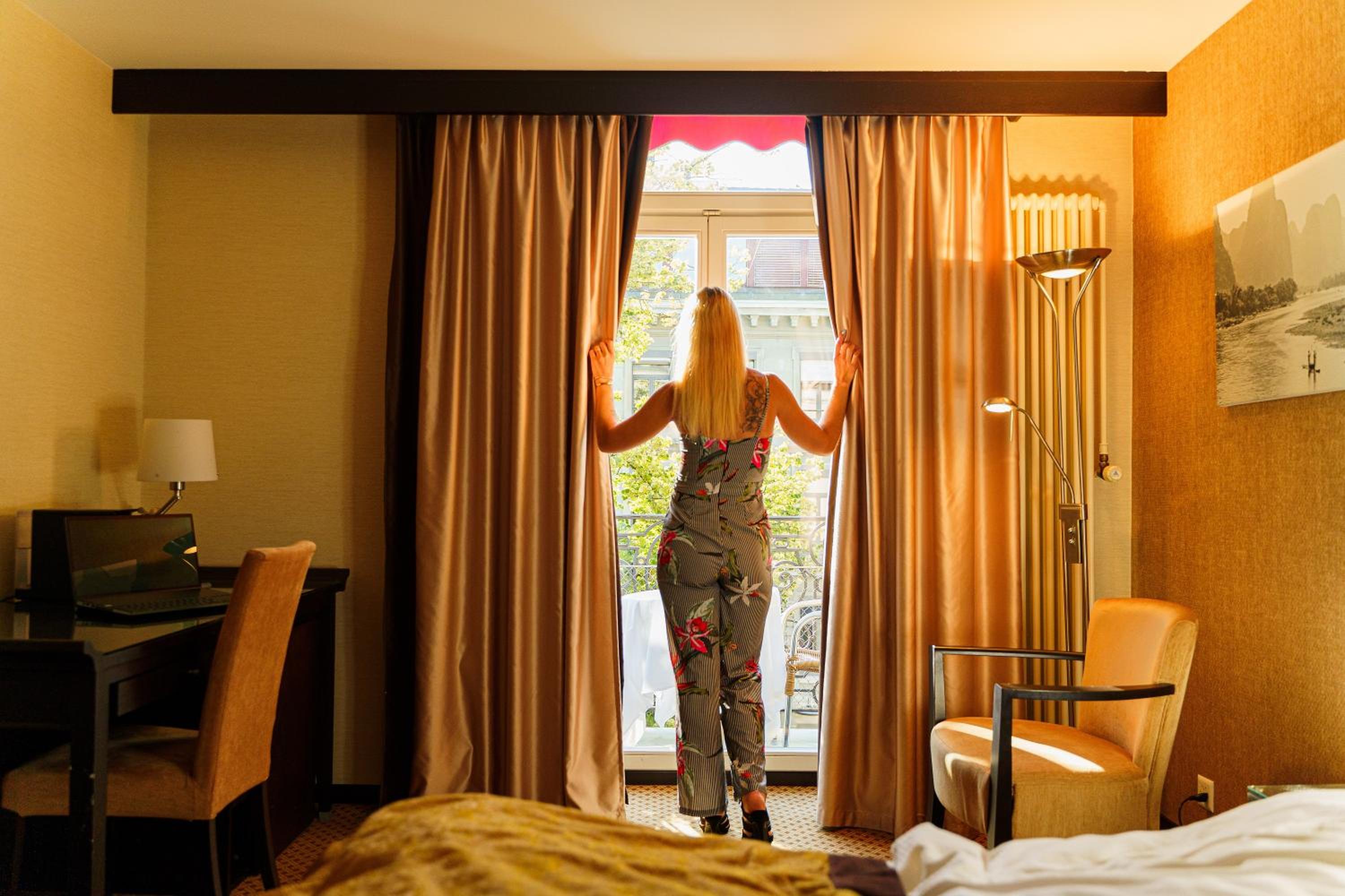 Double Room with Top View and Balcony - Photo 6