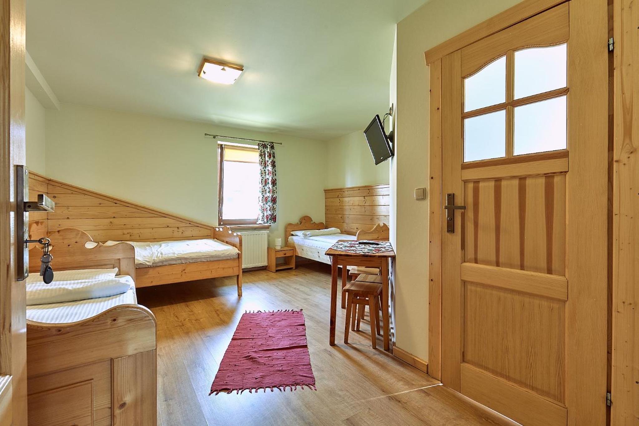 Quadruple Room - Photo 3