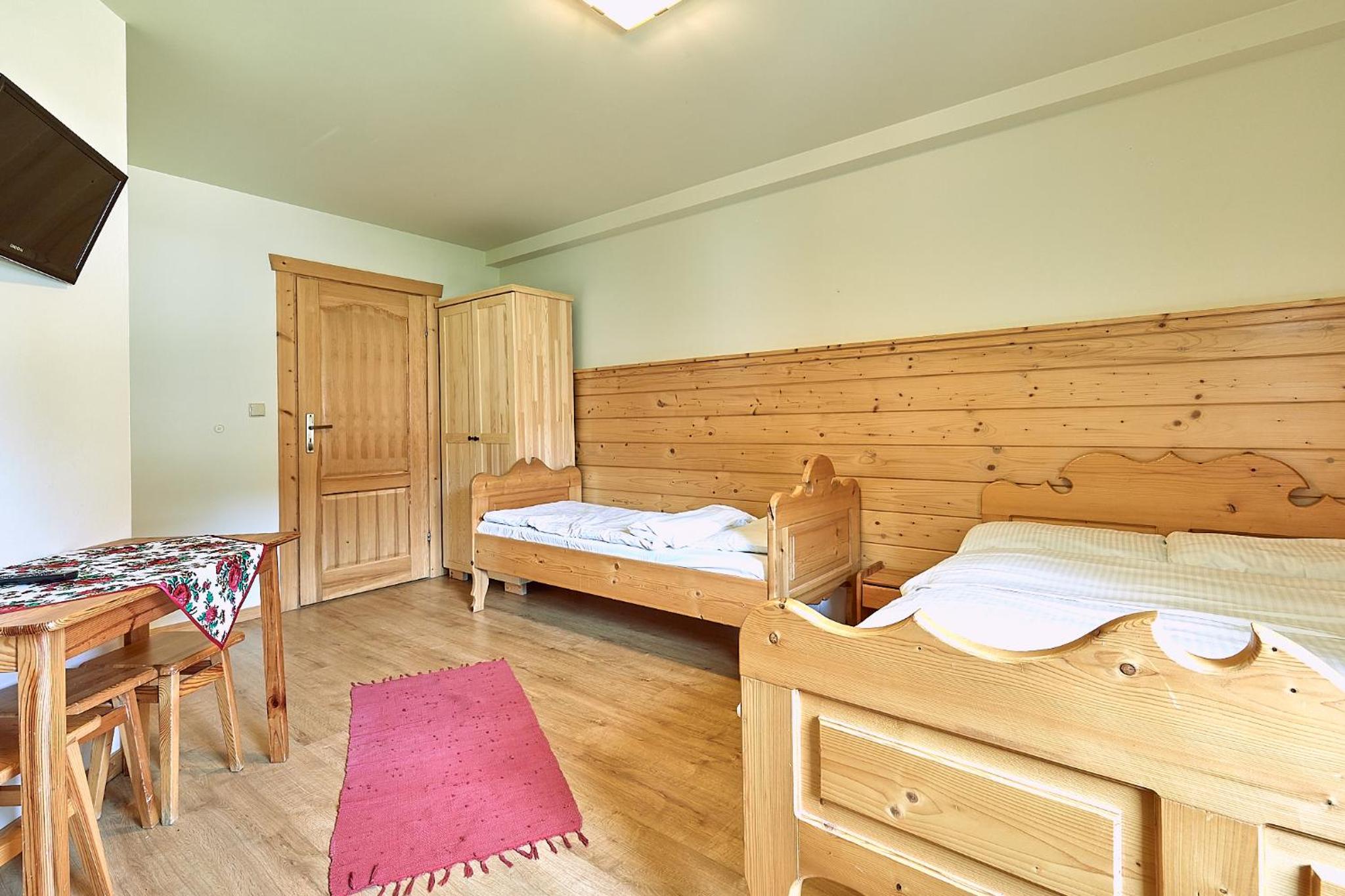 Quadruple Room - Photo 1