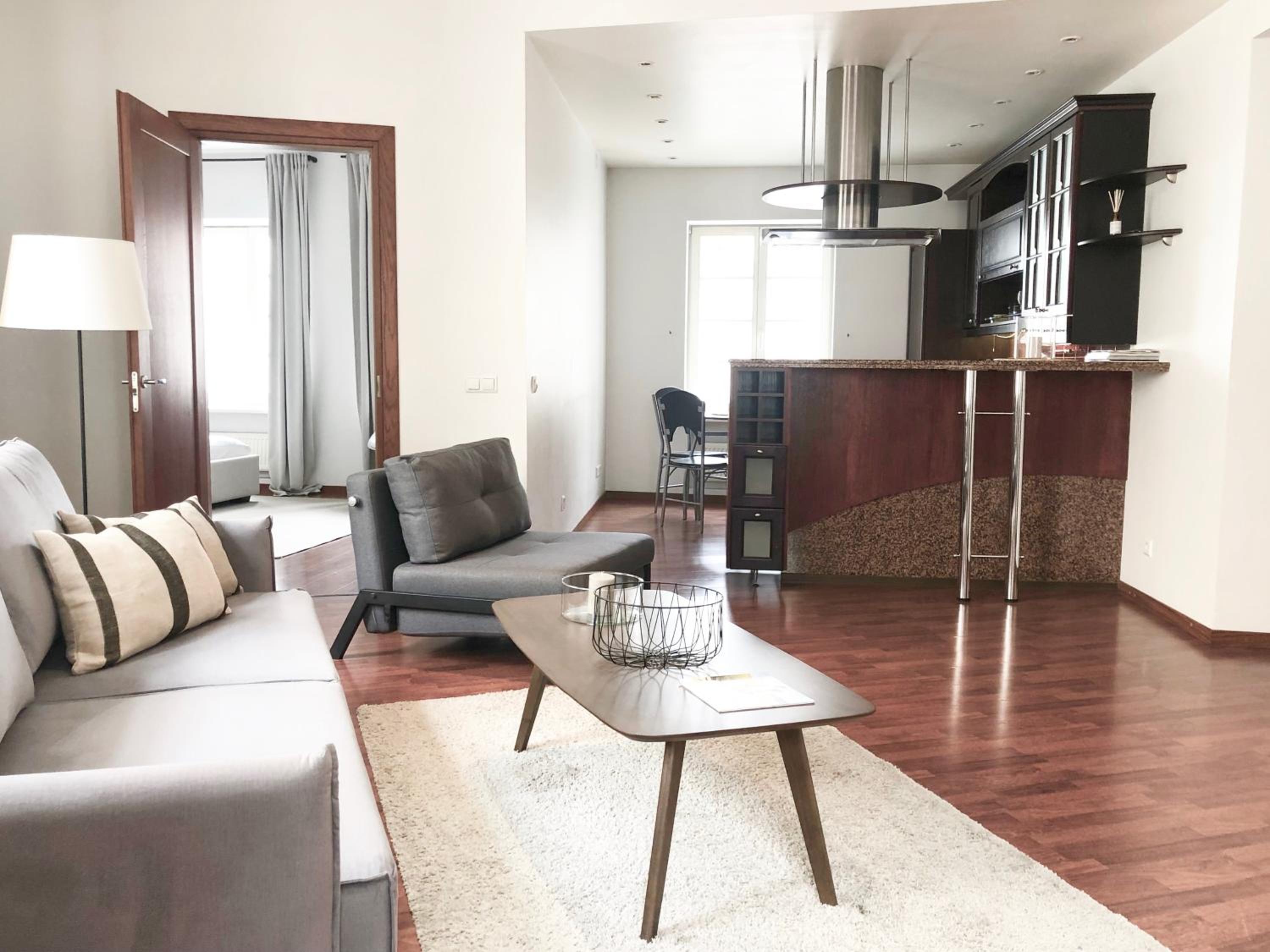 Exclusive One-Bedroom Apartment Didžioji g. 8 photo 2