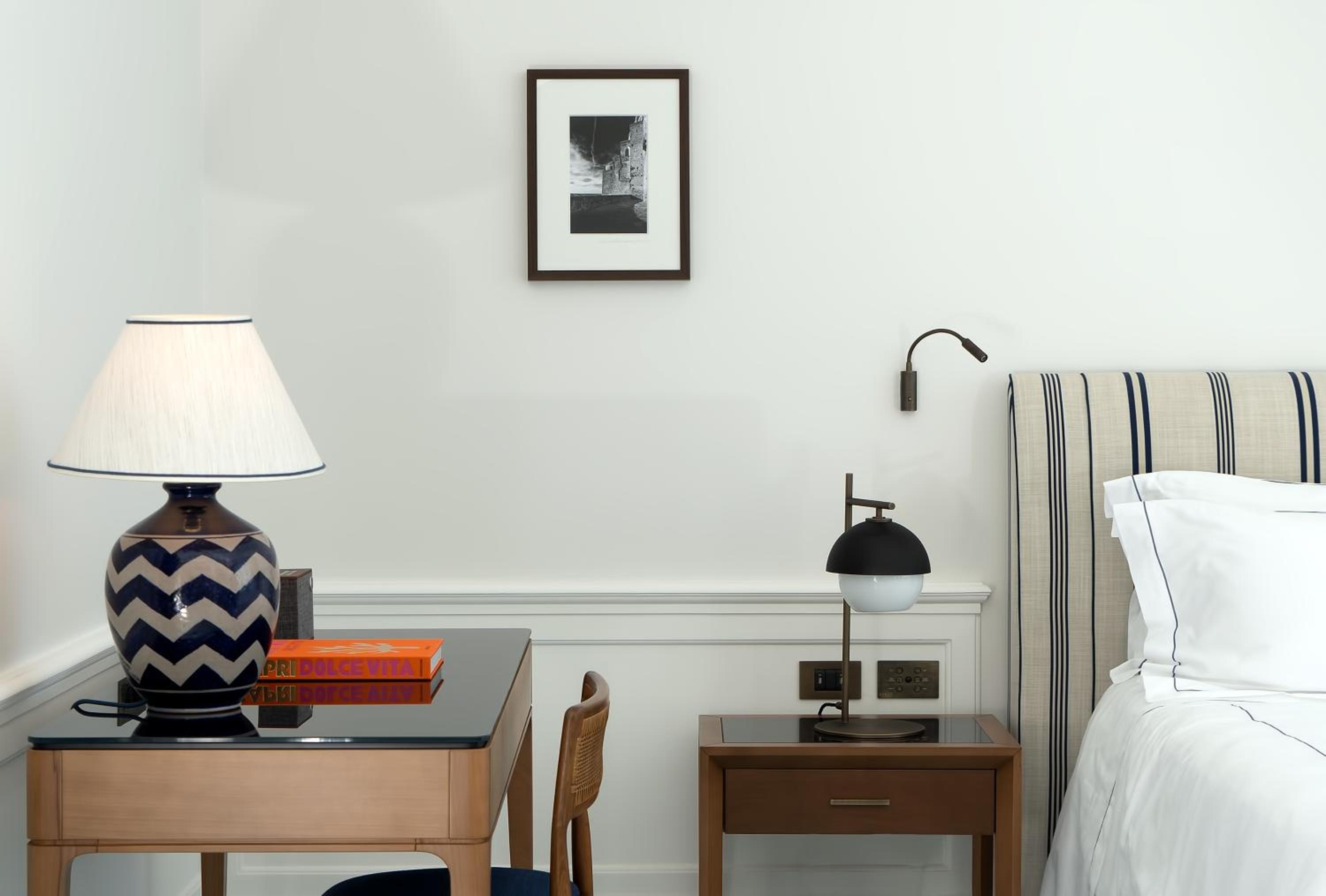 Junior Suite with Sea View - Photo 9