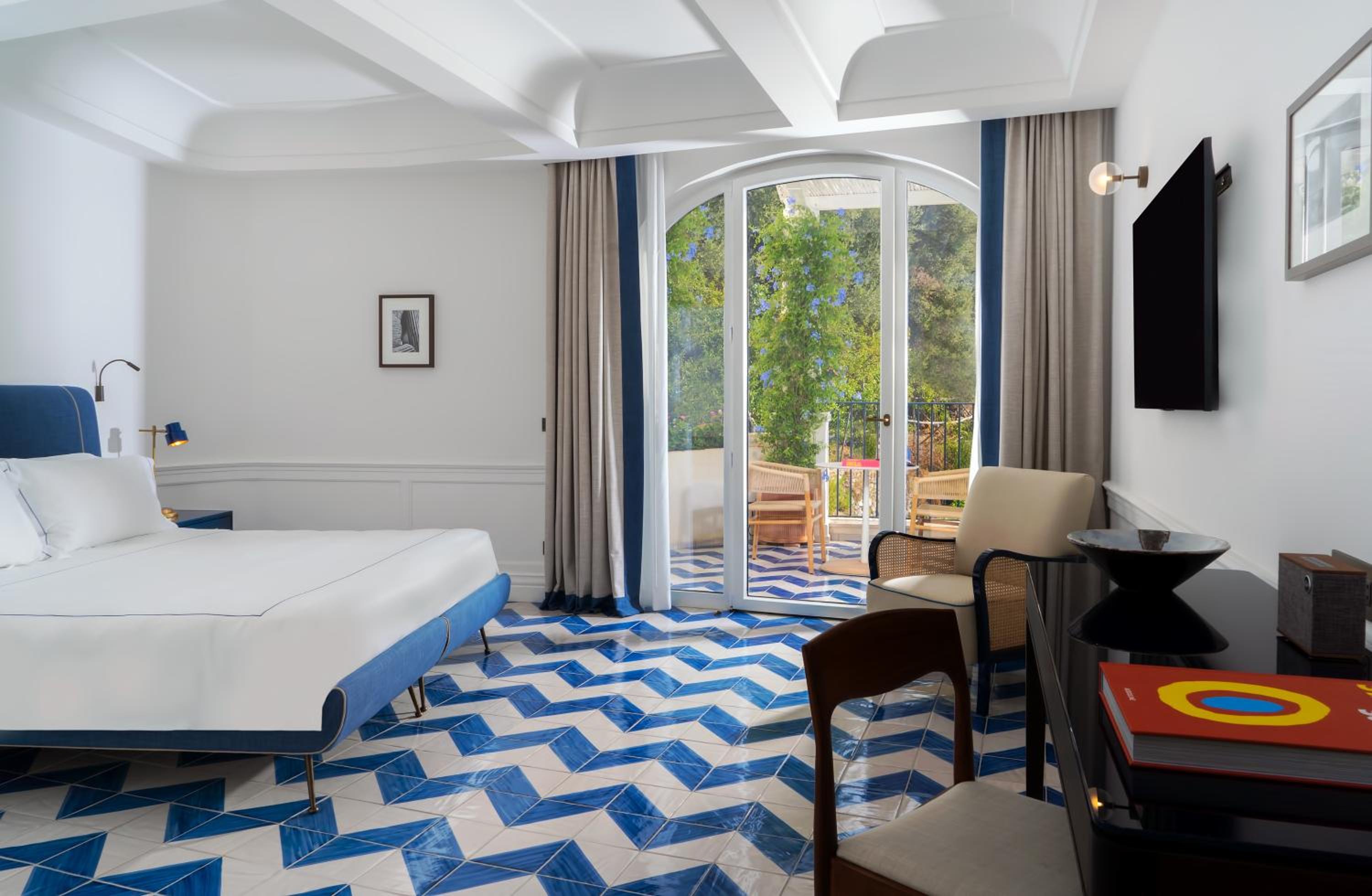 Superior Double Room - Photo 8