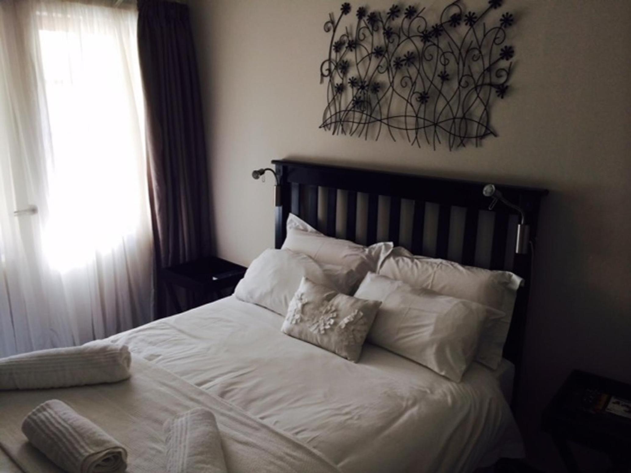 Double Room with Private Bathroom photo 1
