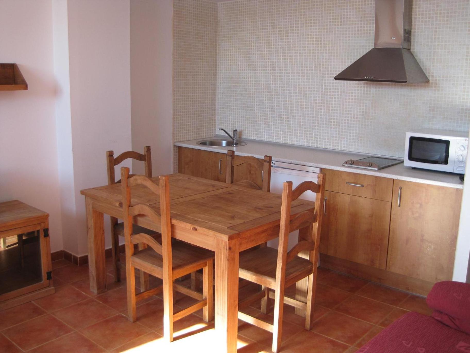 Two-Bedroom Apartment - Photo 7