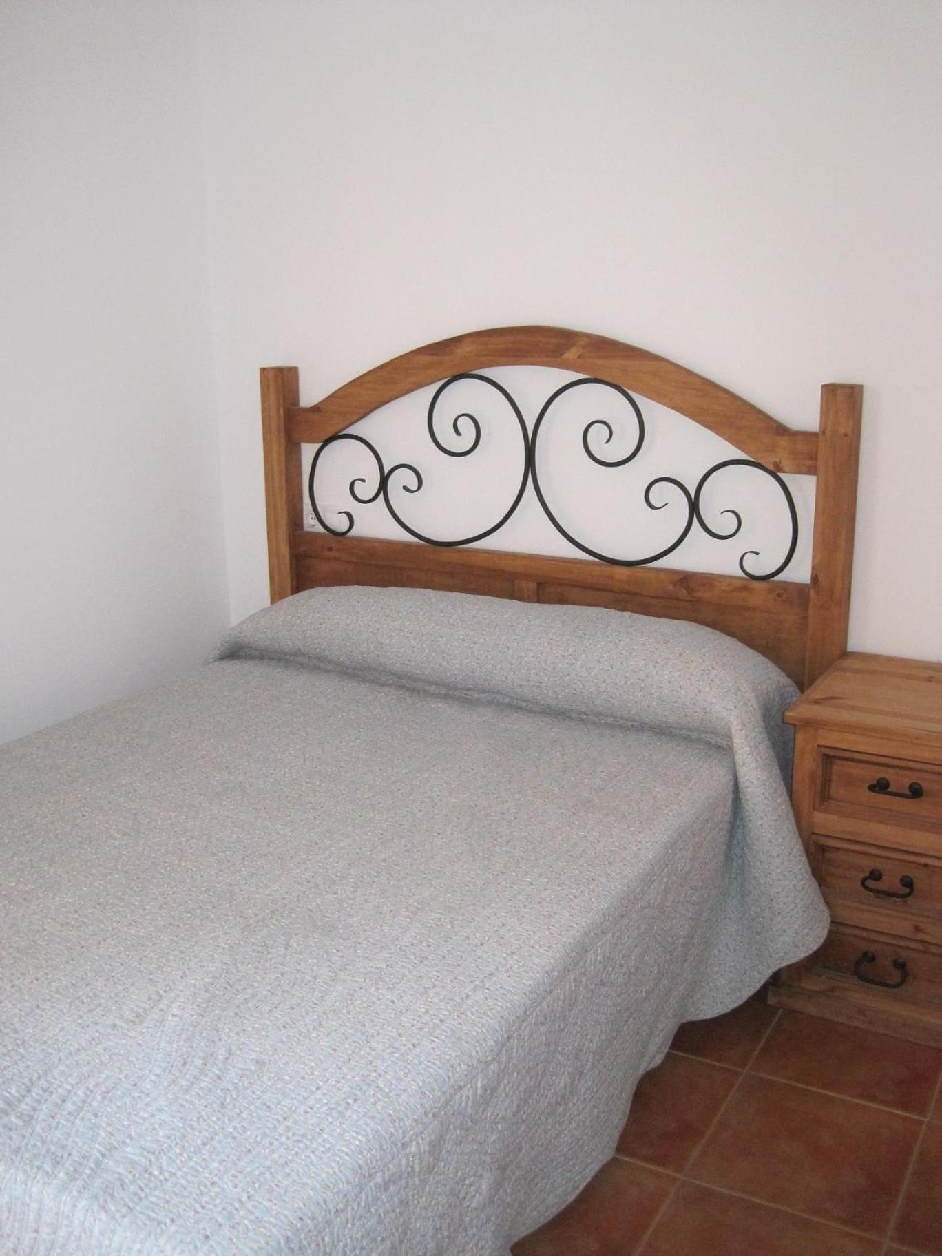 Two-Bedroom Apartment - Photo 22