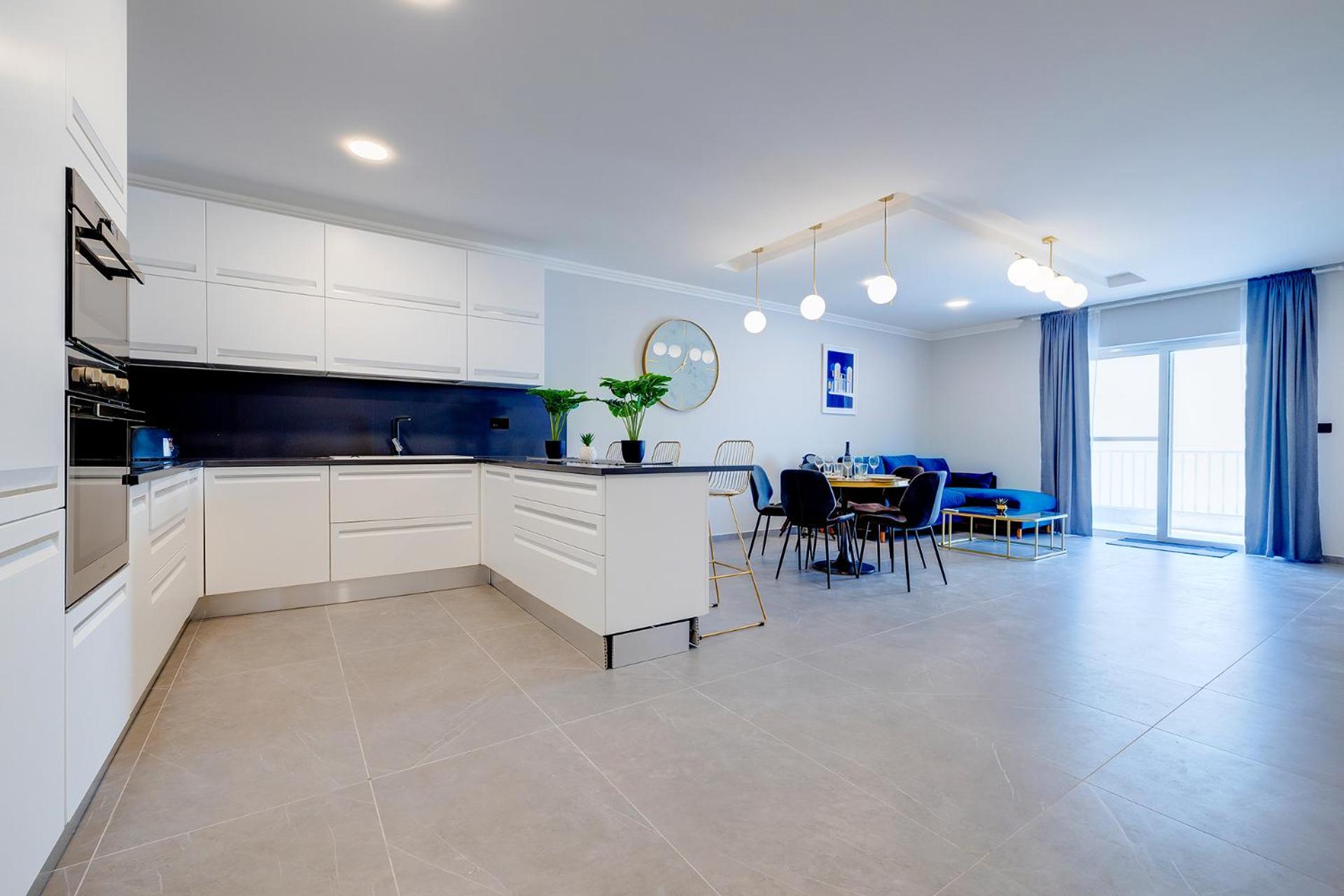 Three-Bedroom Apartment - Photo 5