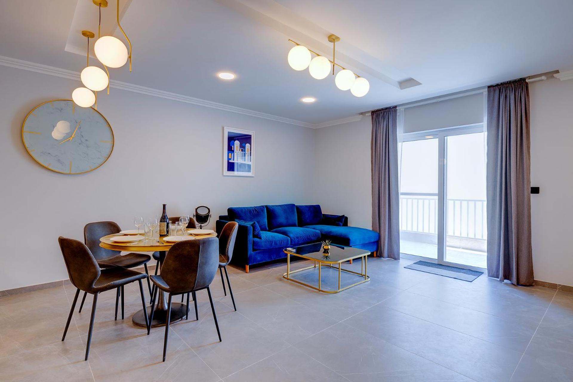 Three-Bedroom Apartment - Photo 7