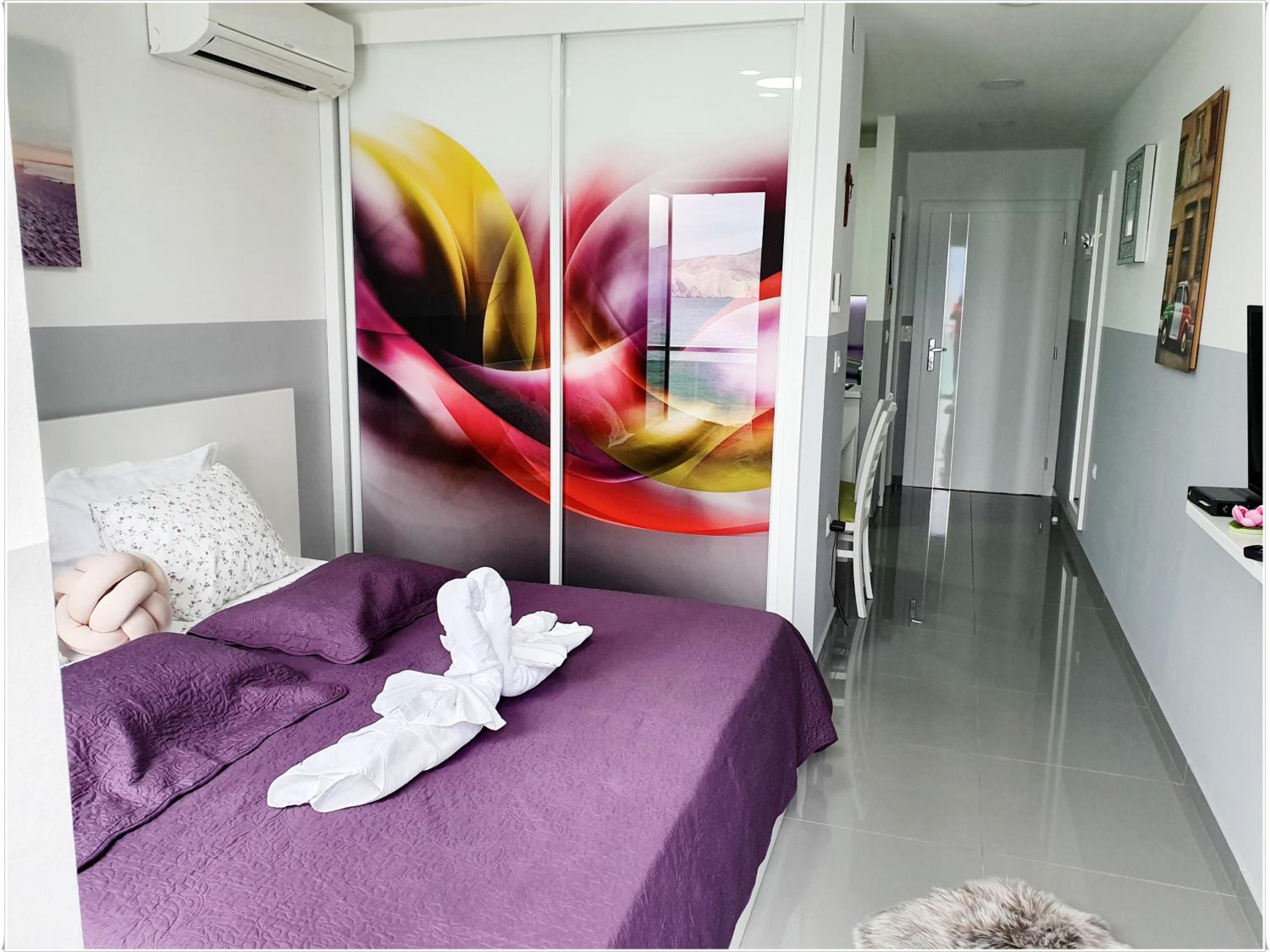 Apartment with Sea View - Photo 14