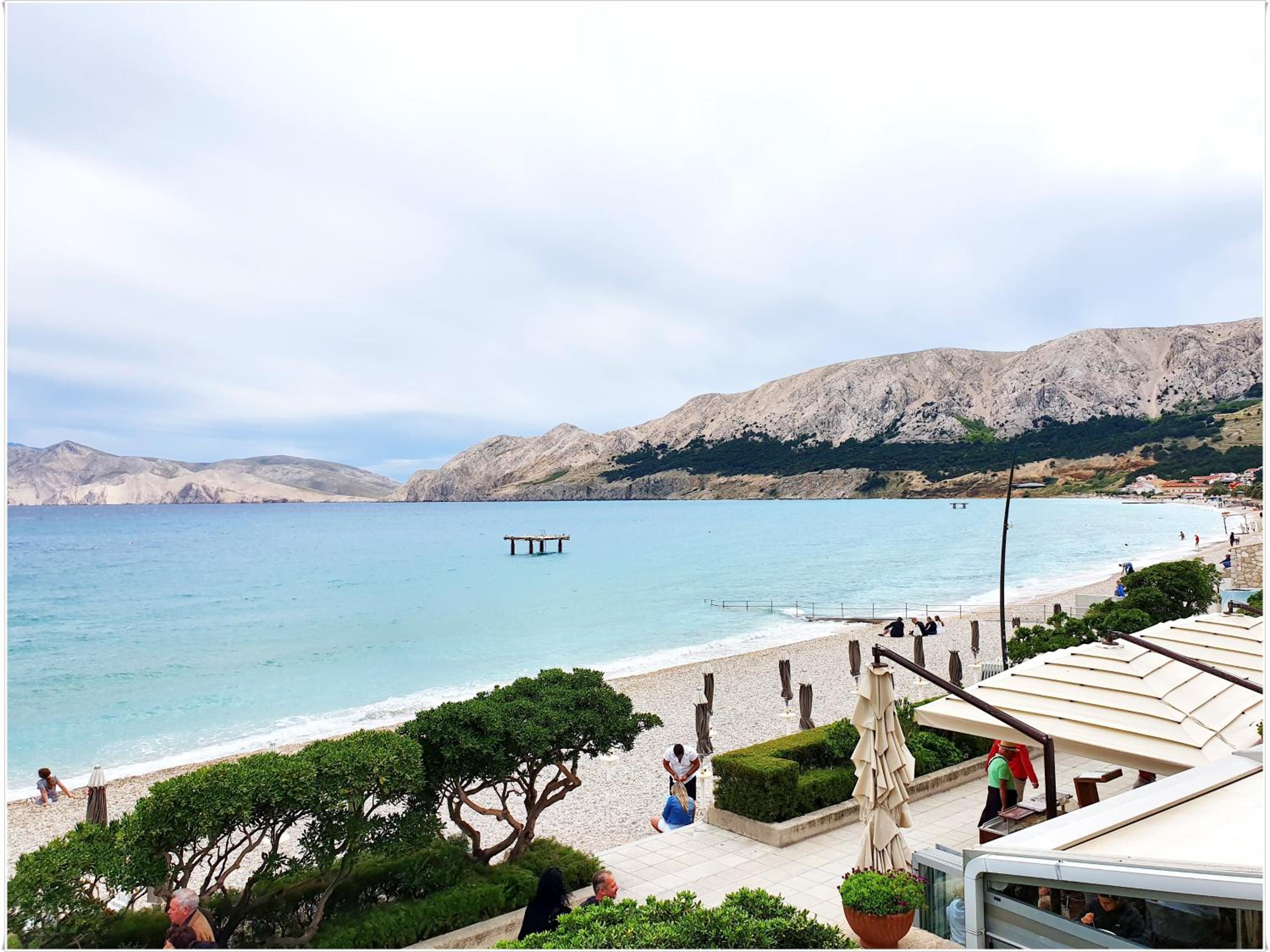 Apartment with Sea View - Photo 4
