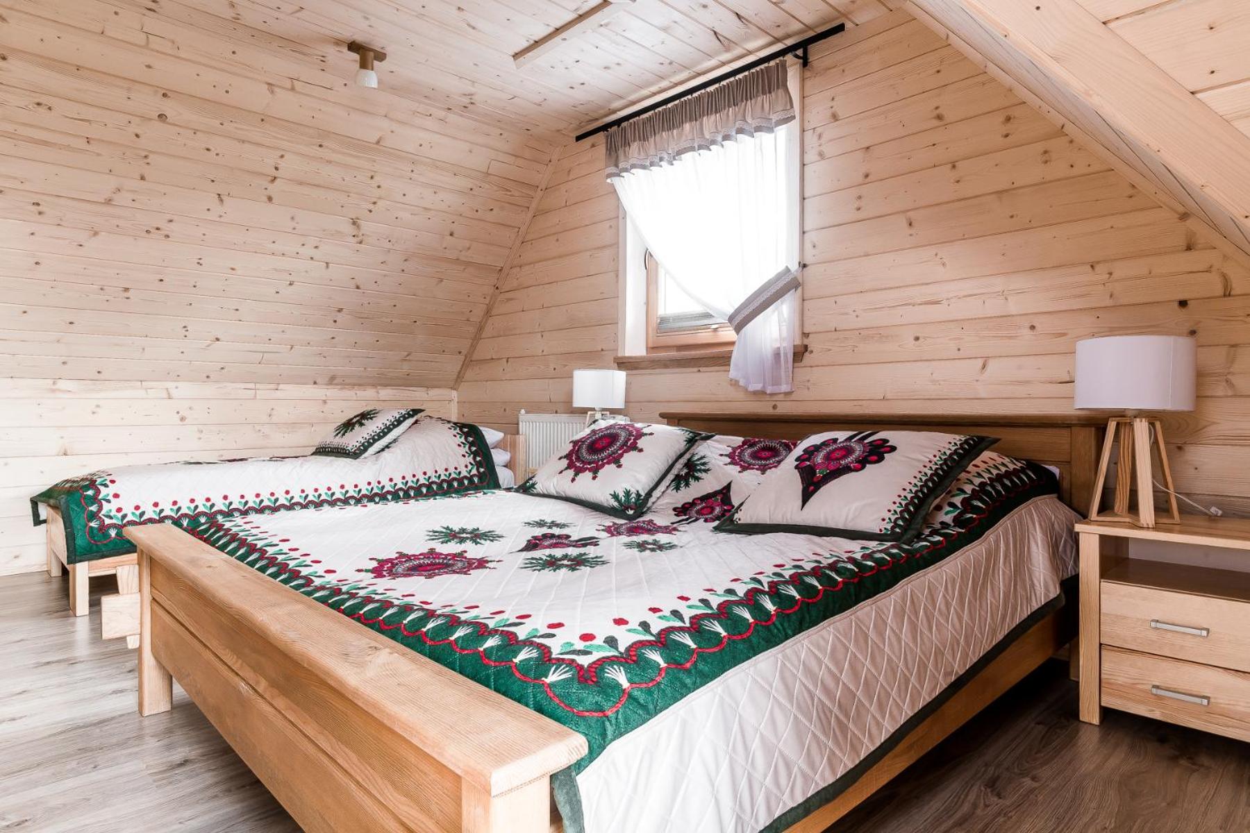 Two-Bedroom Chalet - Photo 4