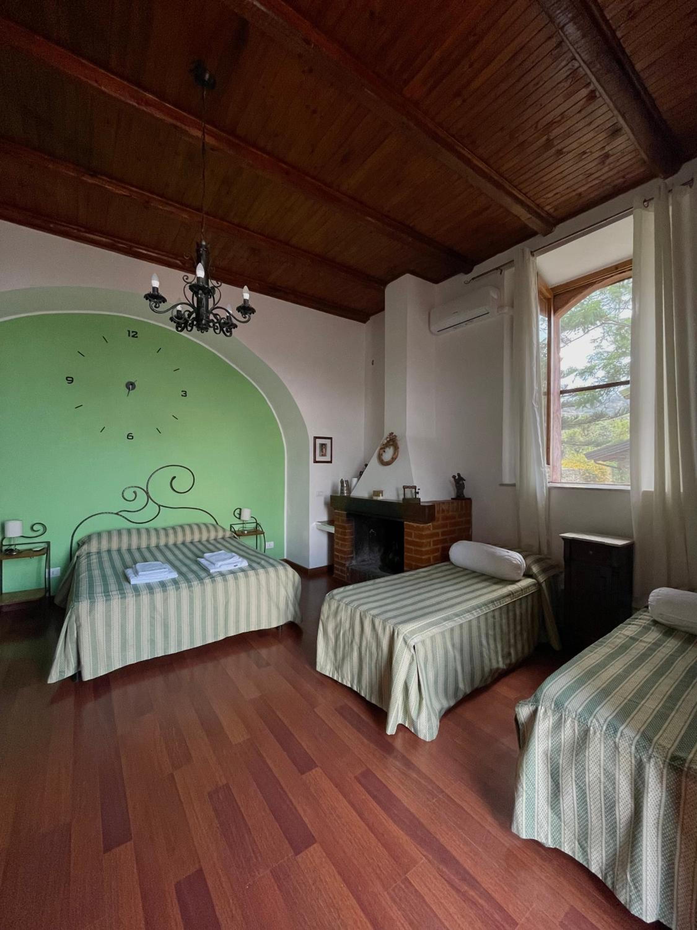 Standard Quadruple Room photo 1