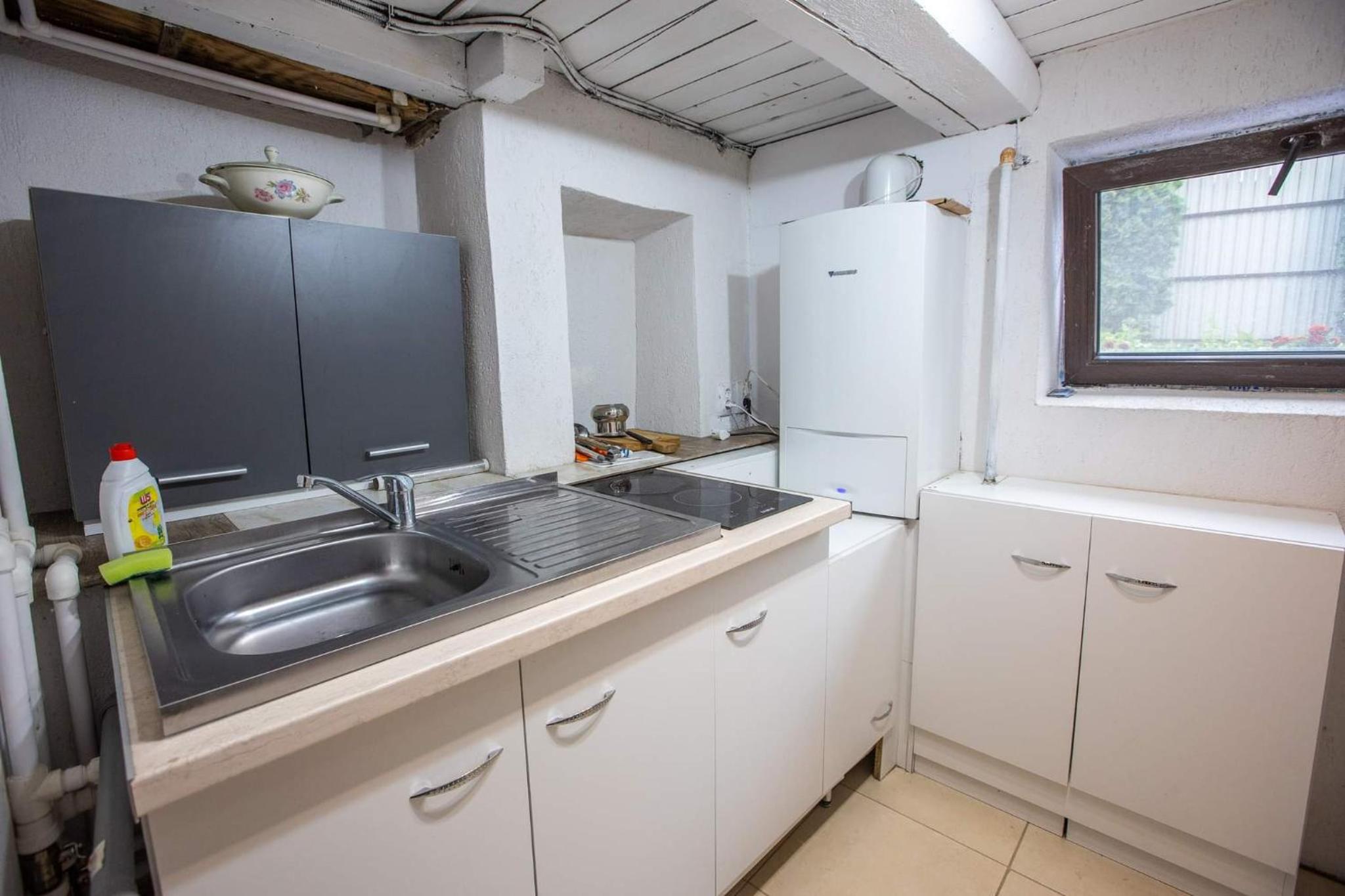Double Room - Photo 23
