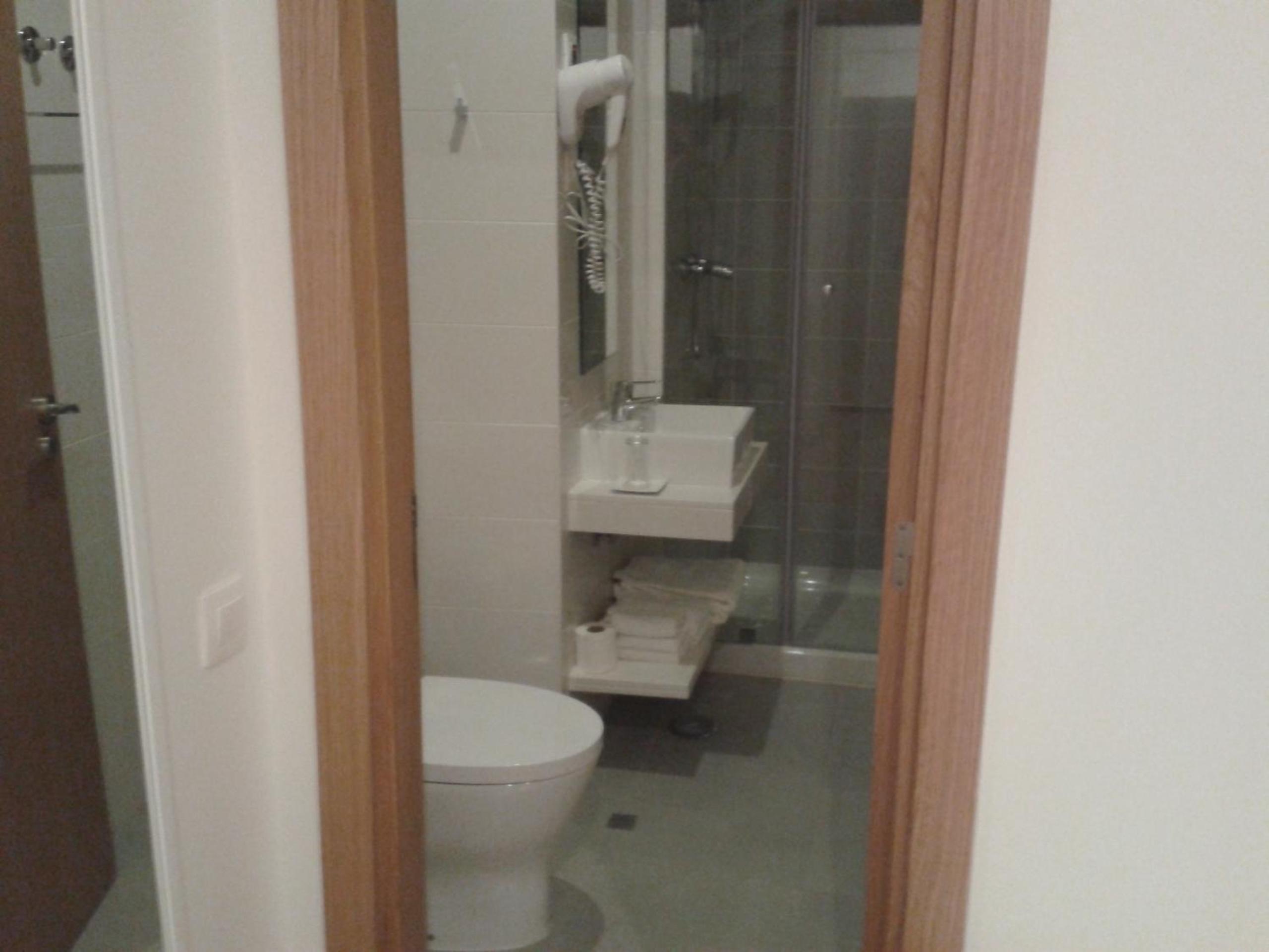 Budget Single Room photo 3