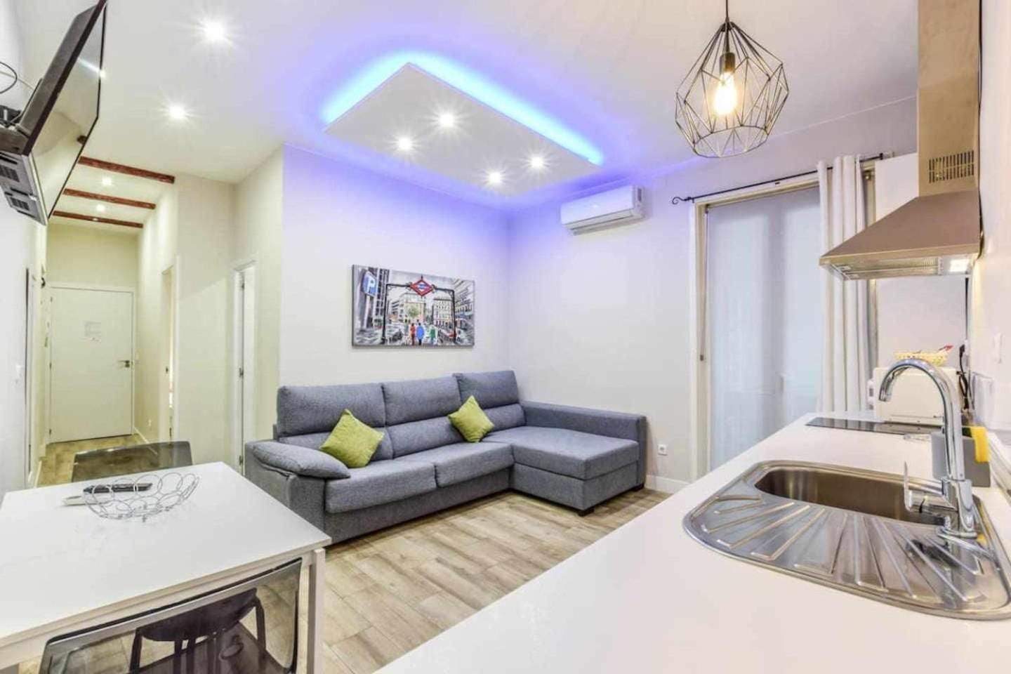 Apartment photo 1