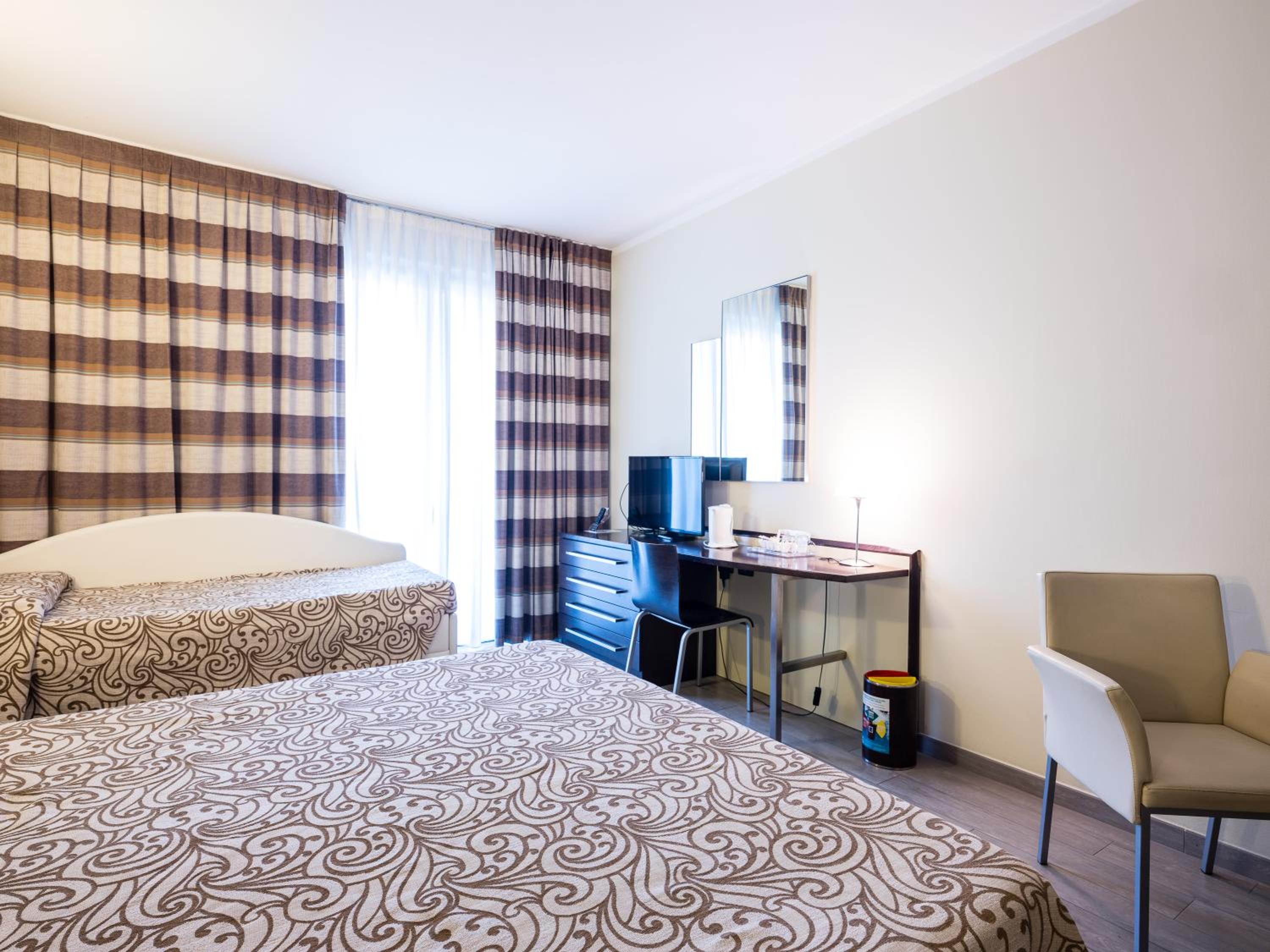 Economy Double or Twin Room - Photo 7