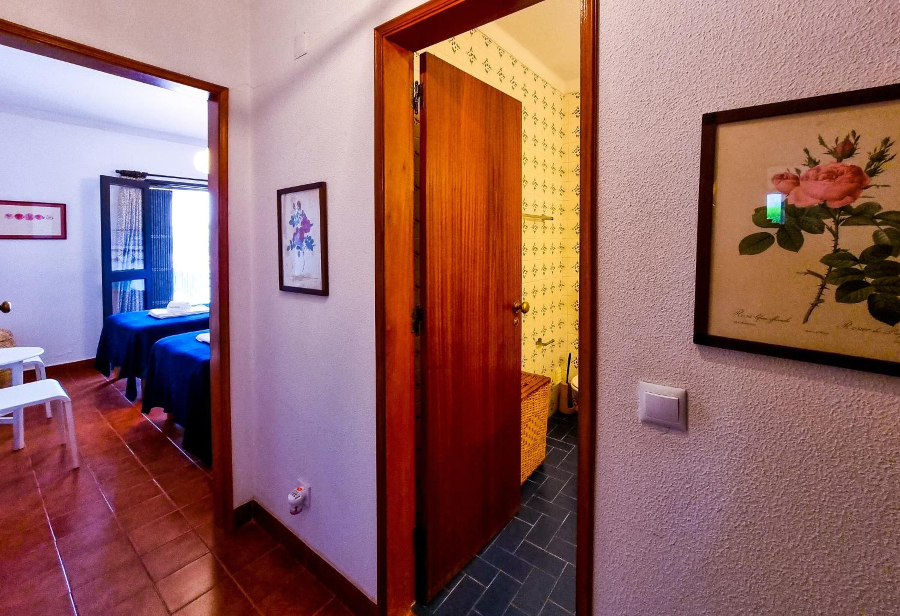 Two-Bedroom Apartment photo 2