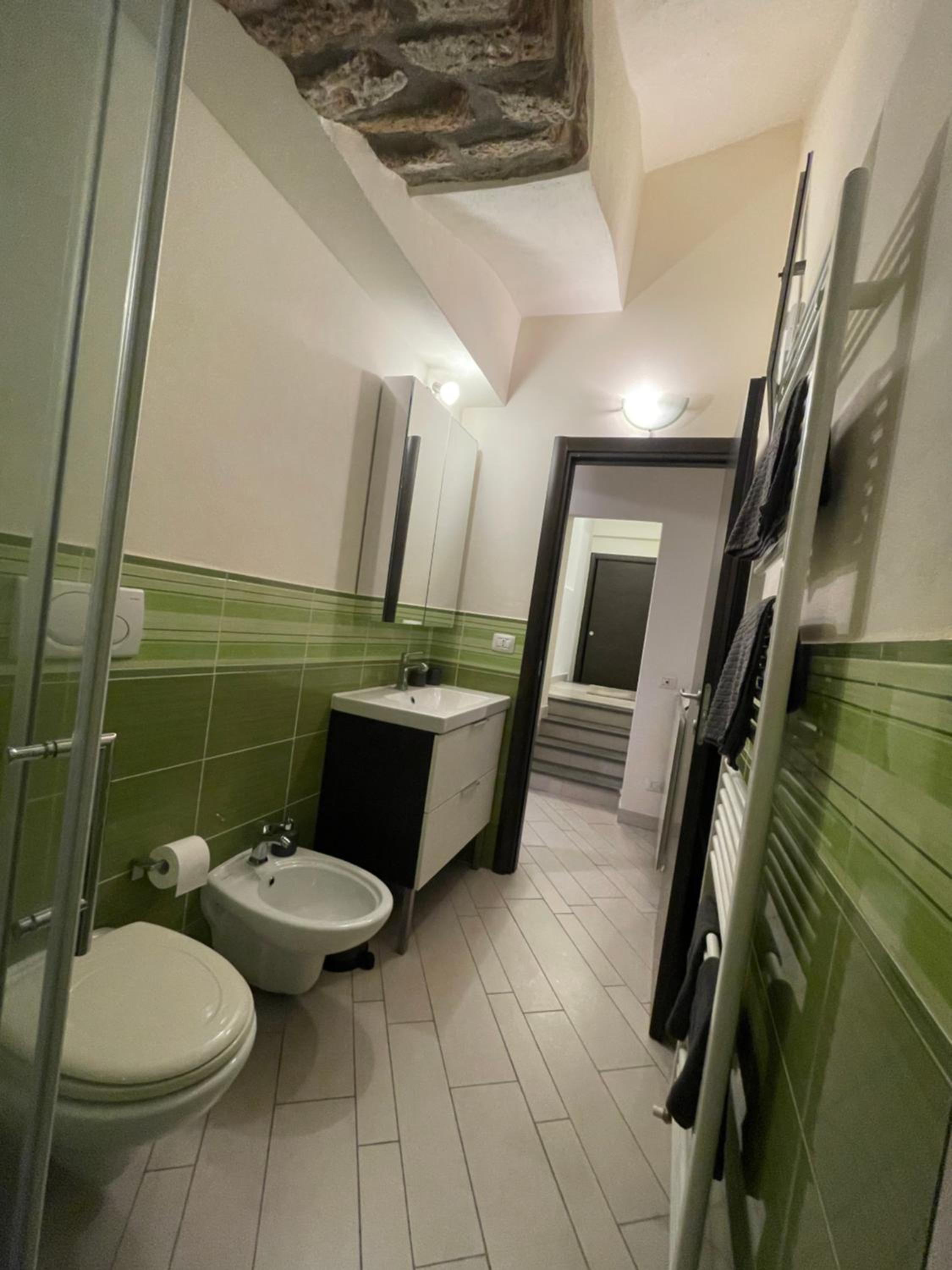 One-Bedroom Apartment - Photo 30