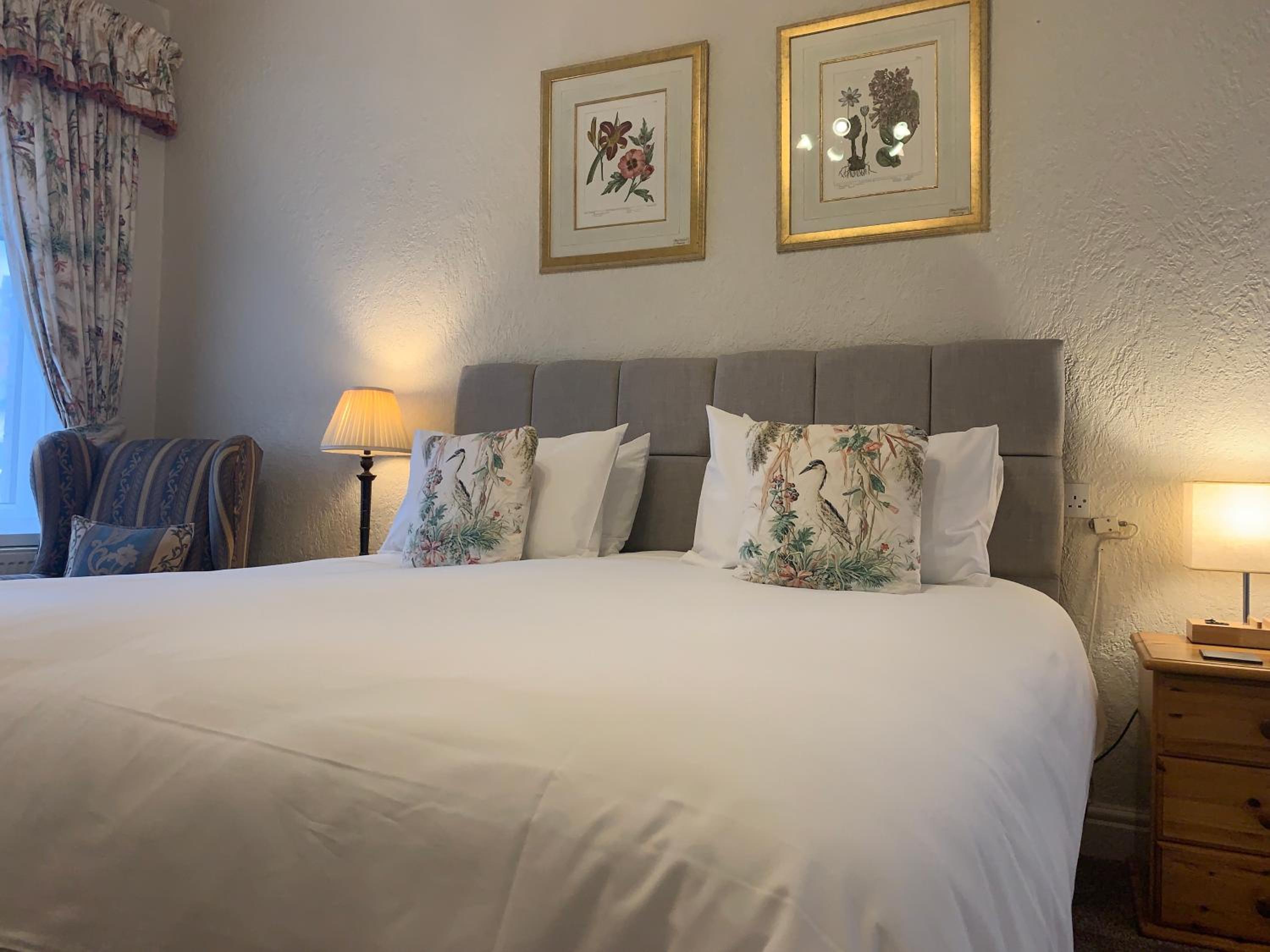 Superior King Room