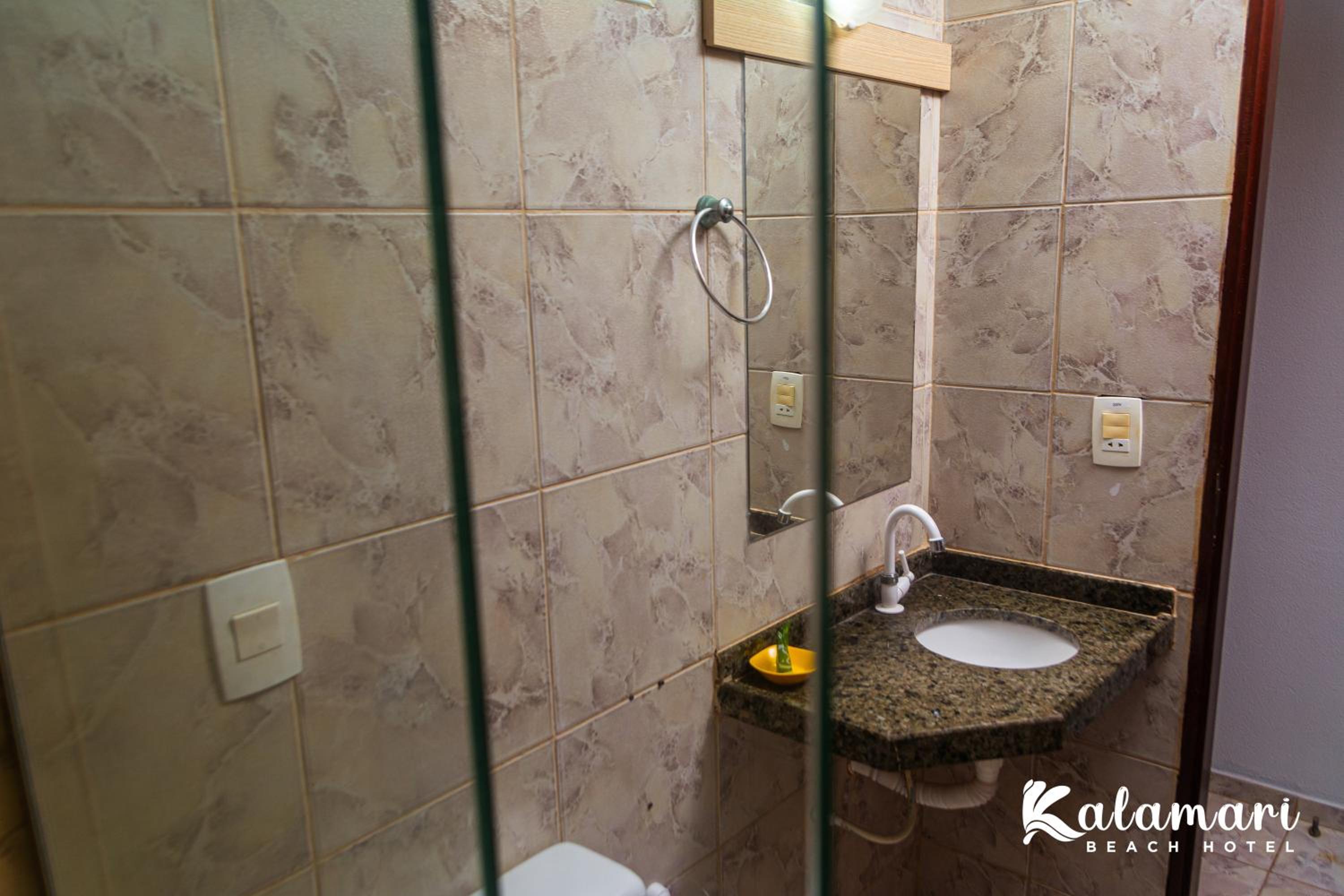 Deluxe Double Room with Balcony - Photo 5