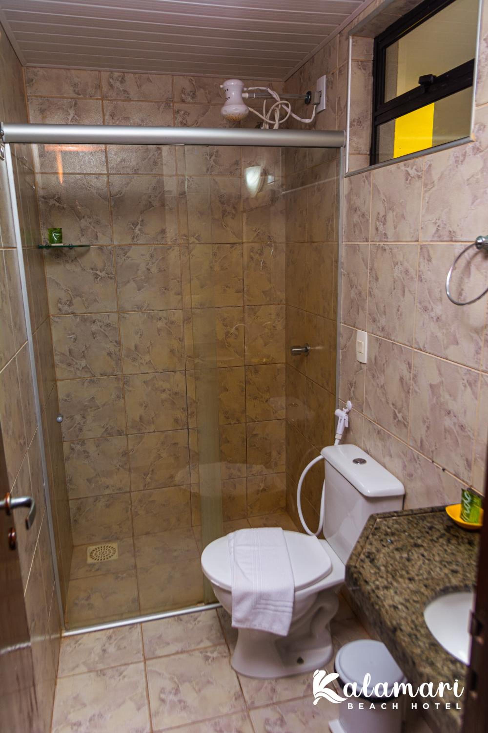 Deluxe Double Room with Balcony - Photo 7