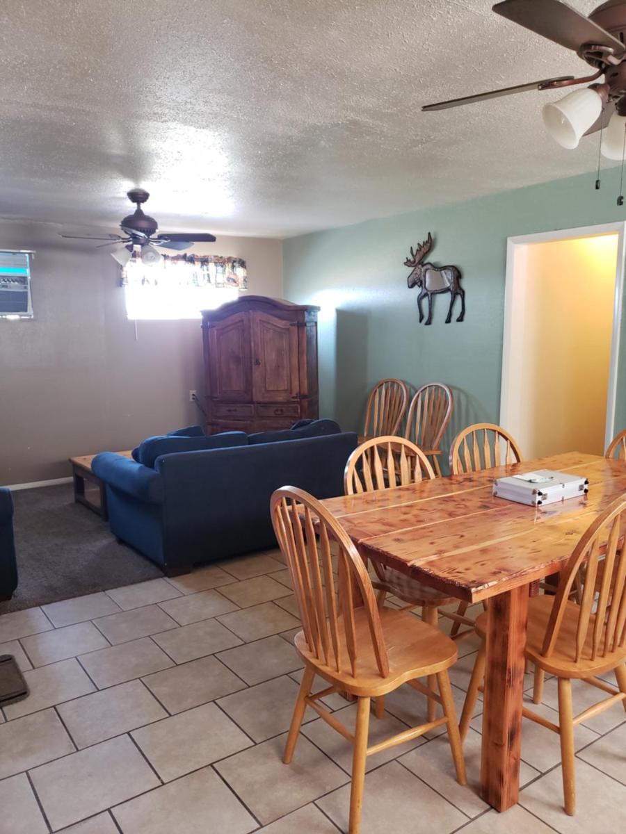 Lower One Bedroom Suite photo 2