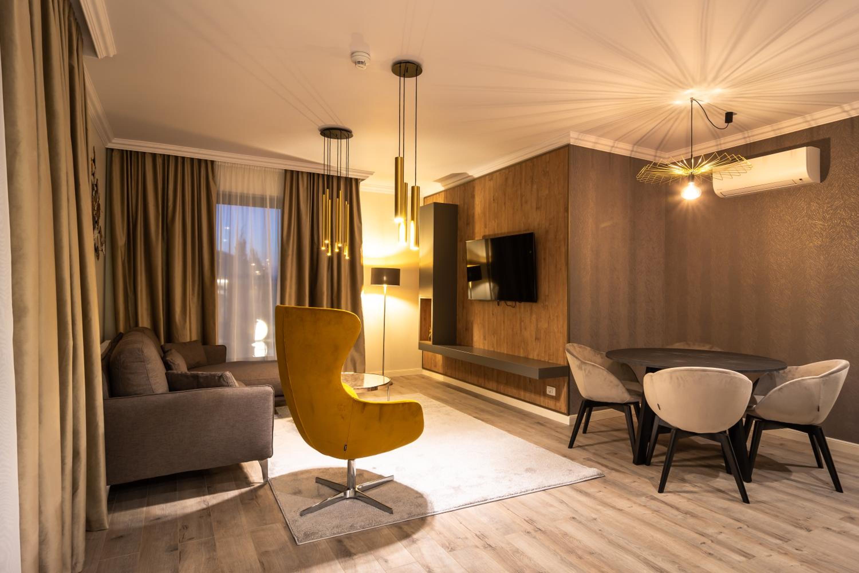 Penthouse Apartment