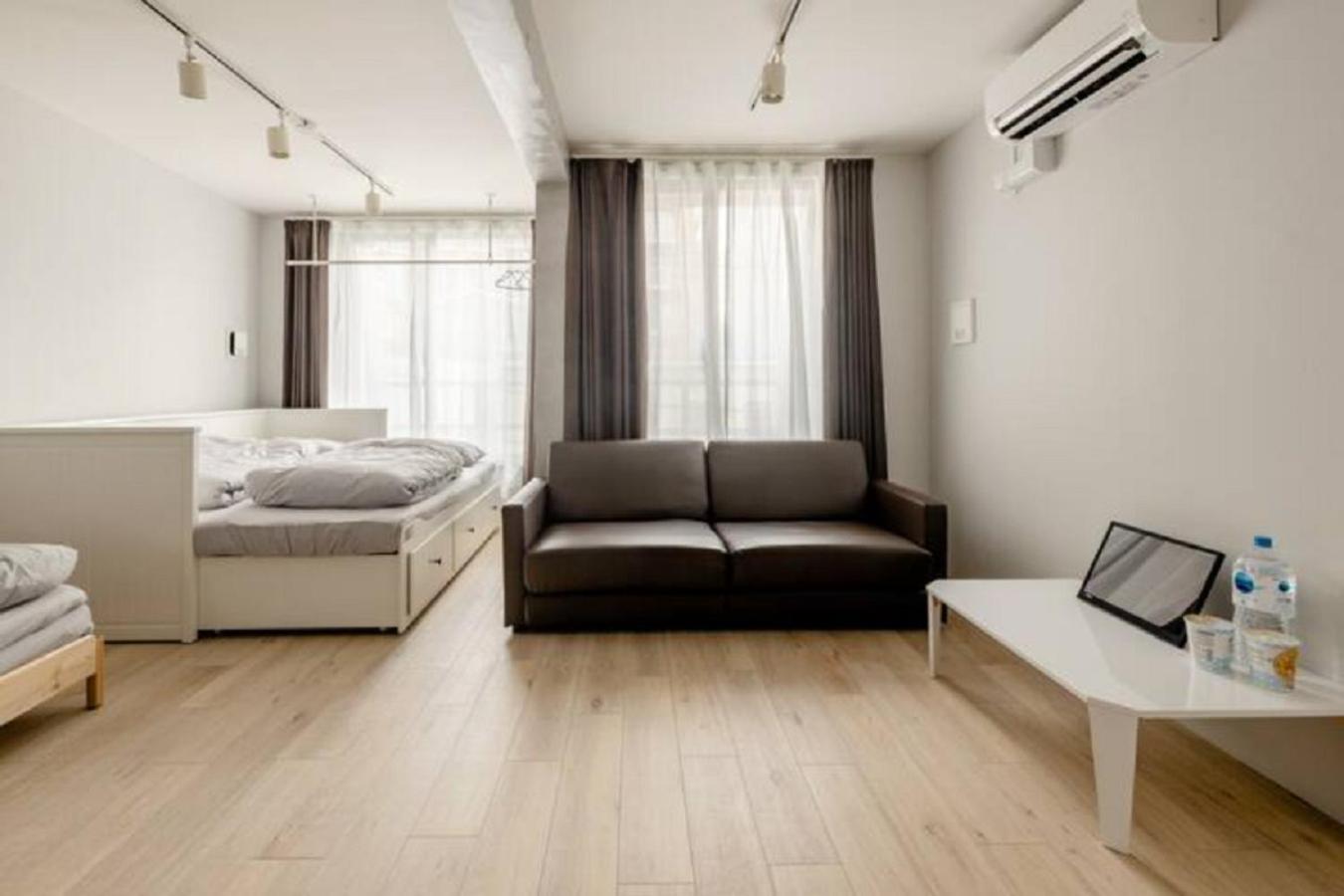 Apartment photo 3