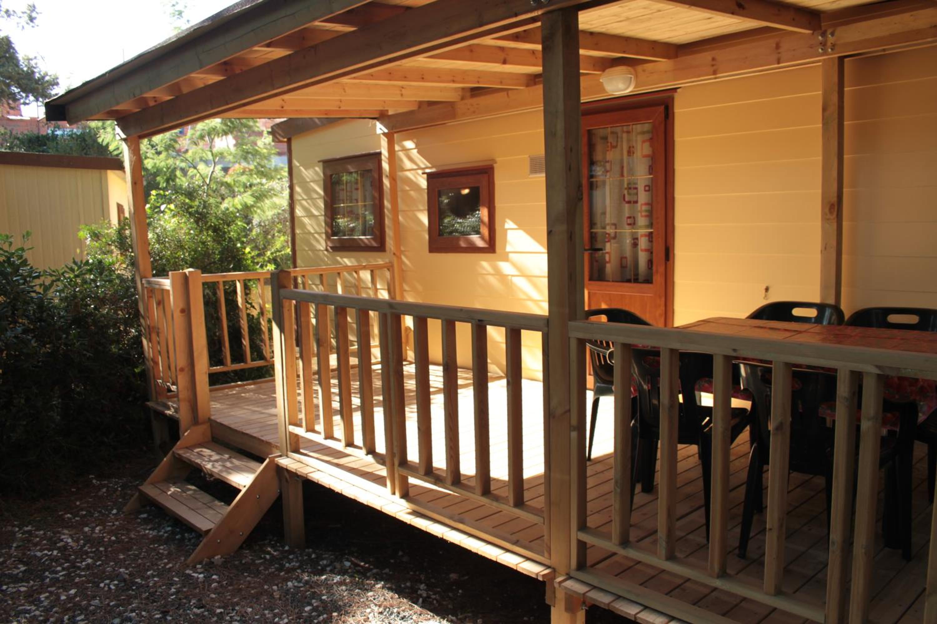 Mobile Home (5 Adults) with beach access - Photo 12