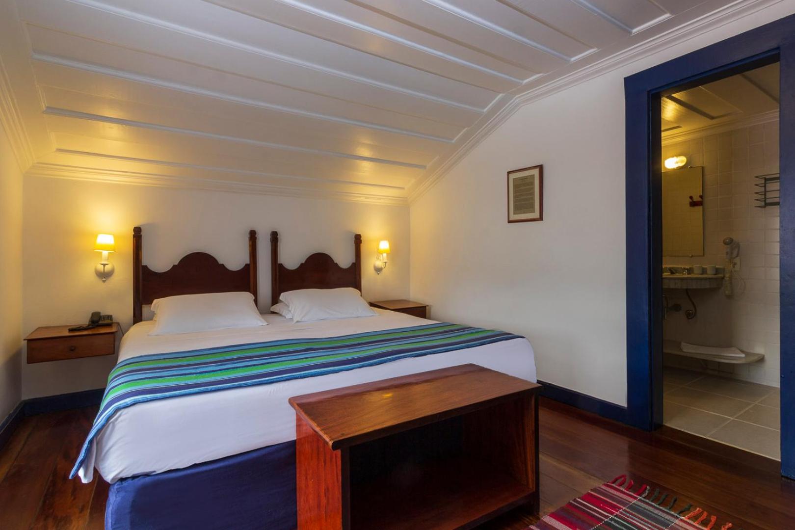 Standard Double or Twin Room - Photo 2