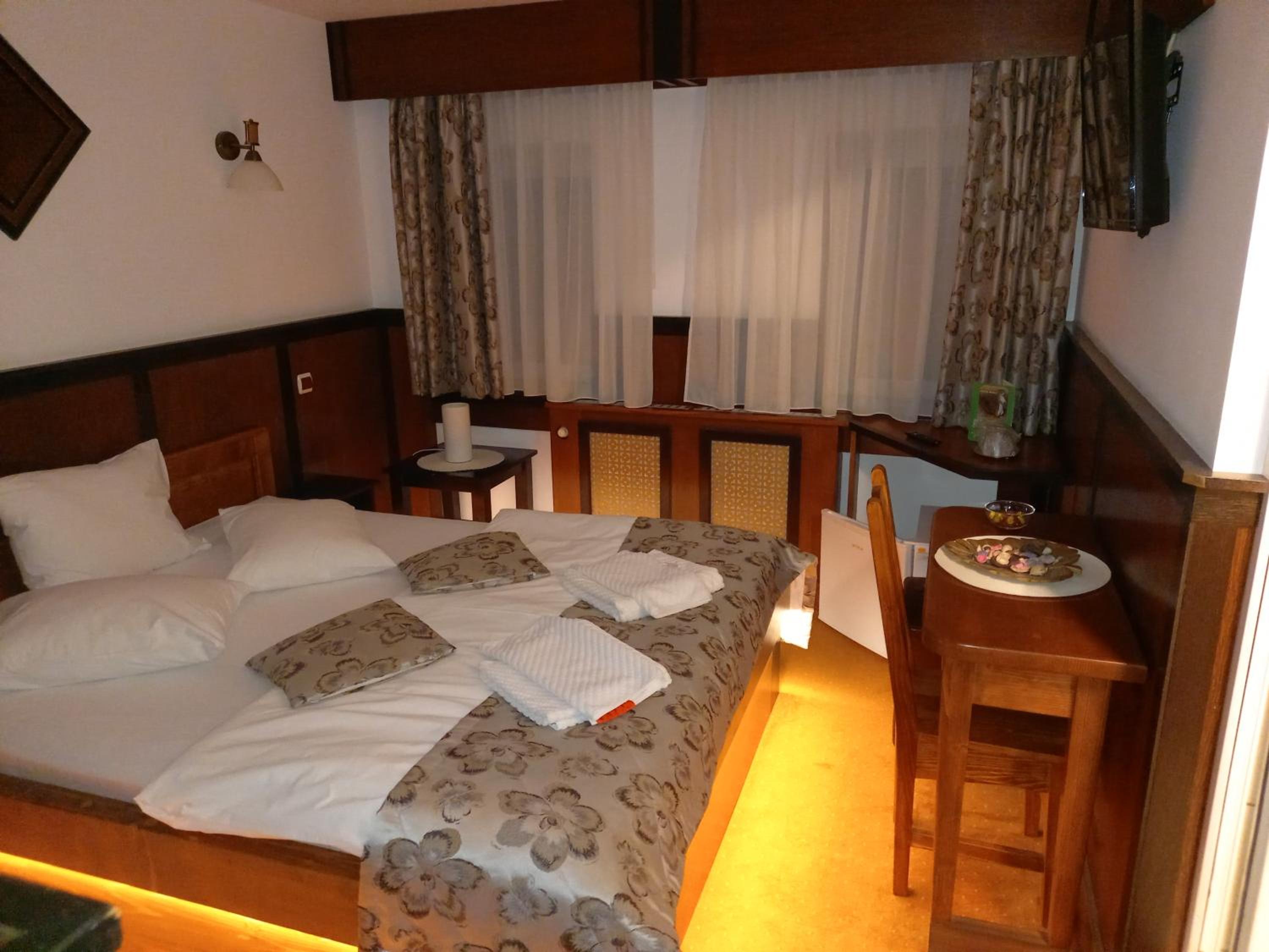 Standard Double Room photo 1