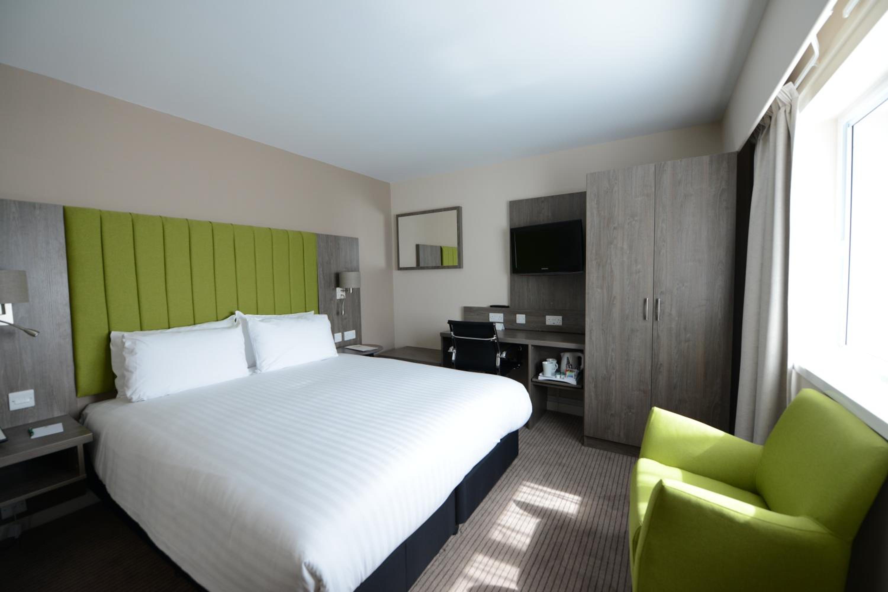 Standard King Room - Photo 1