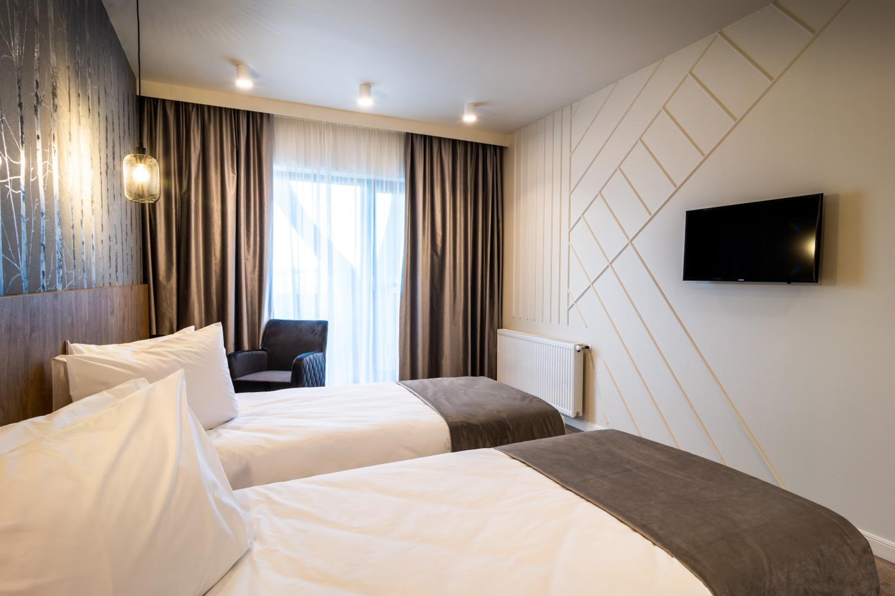Standard Apartment with Twin Beds - Photo 4