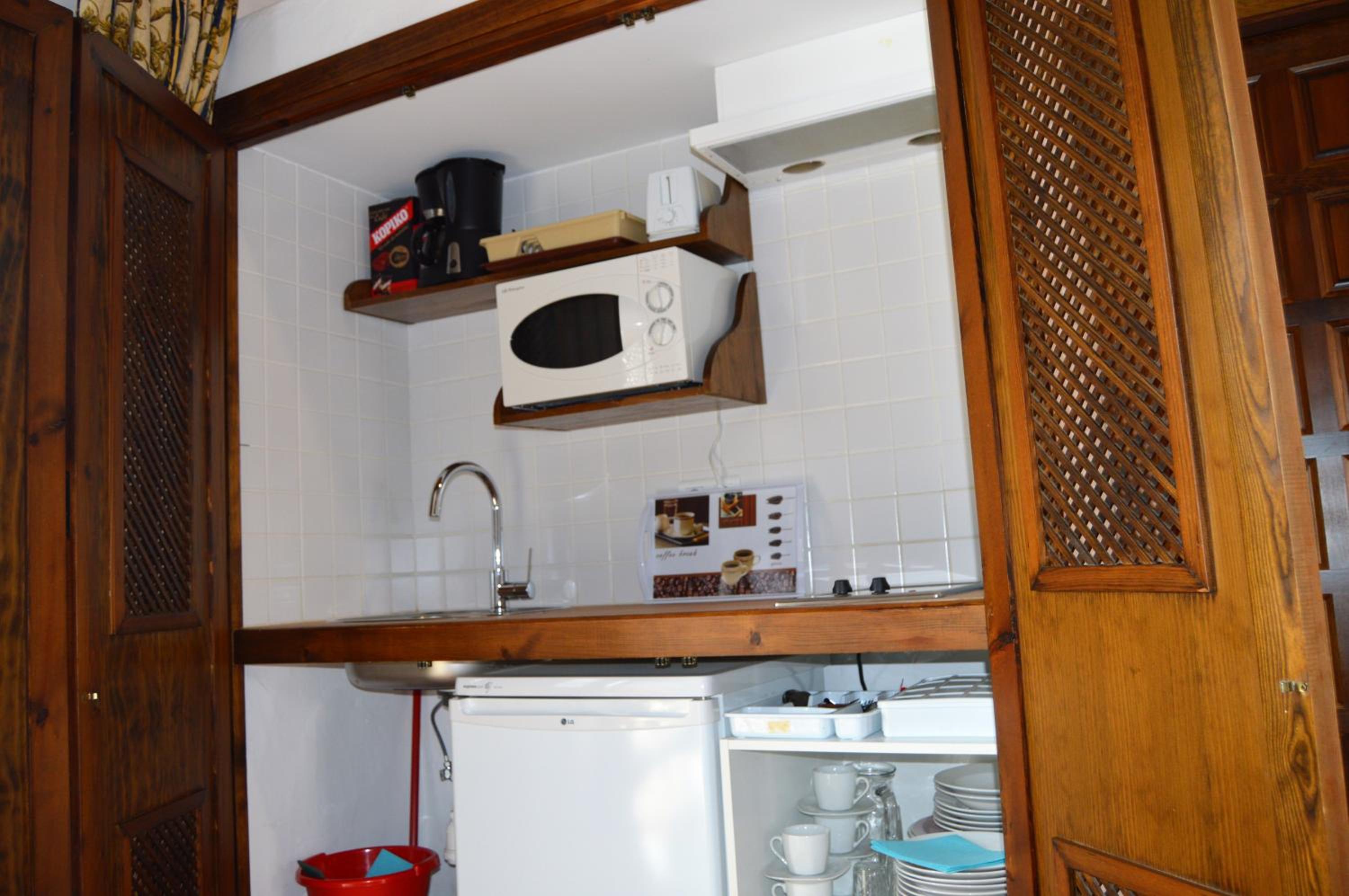 Two-Bedroom Apartment (4 Adults) photo 3