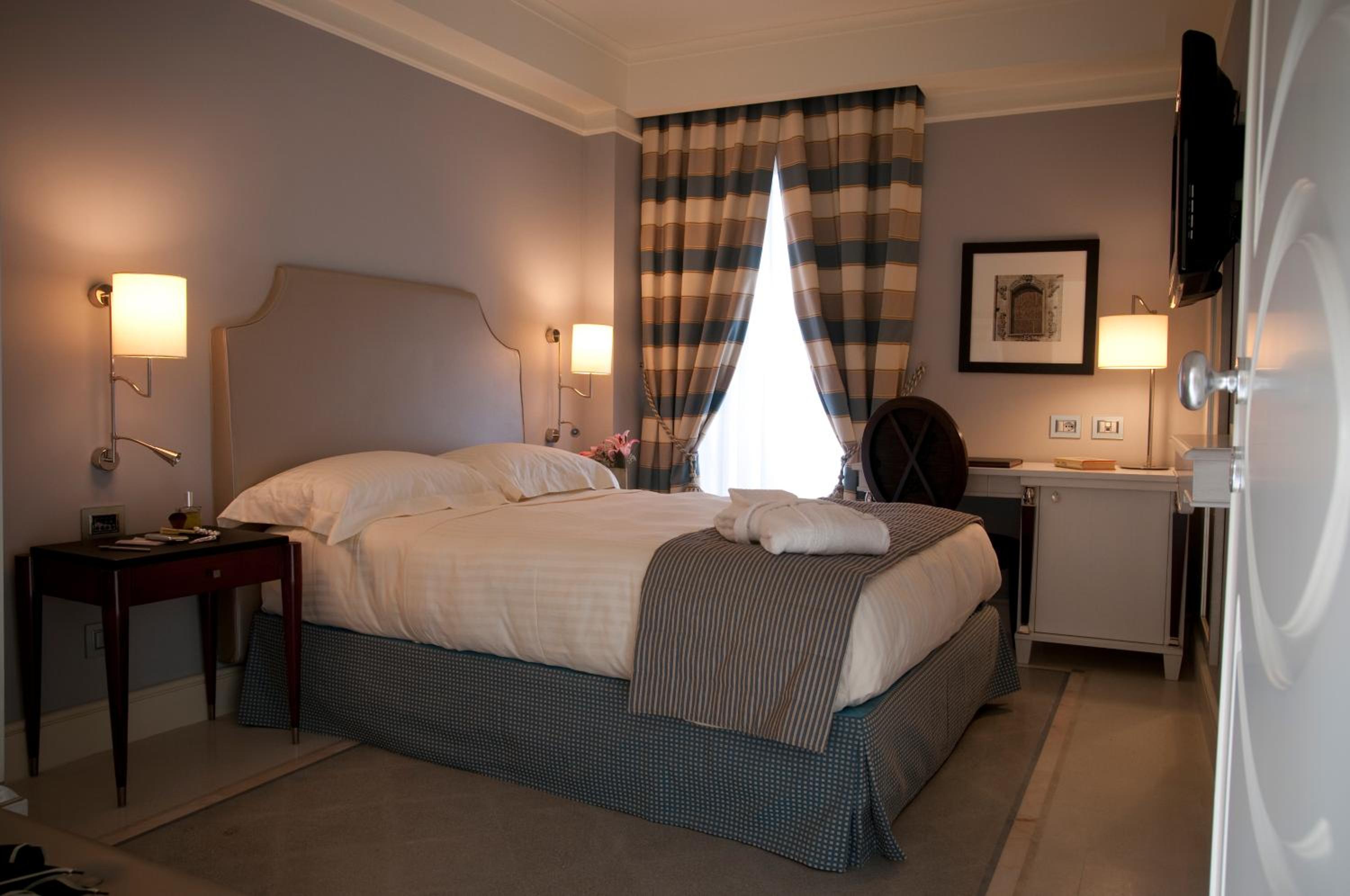 Single Room - Photo 3