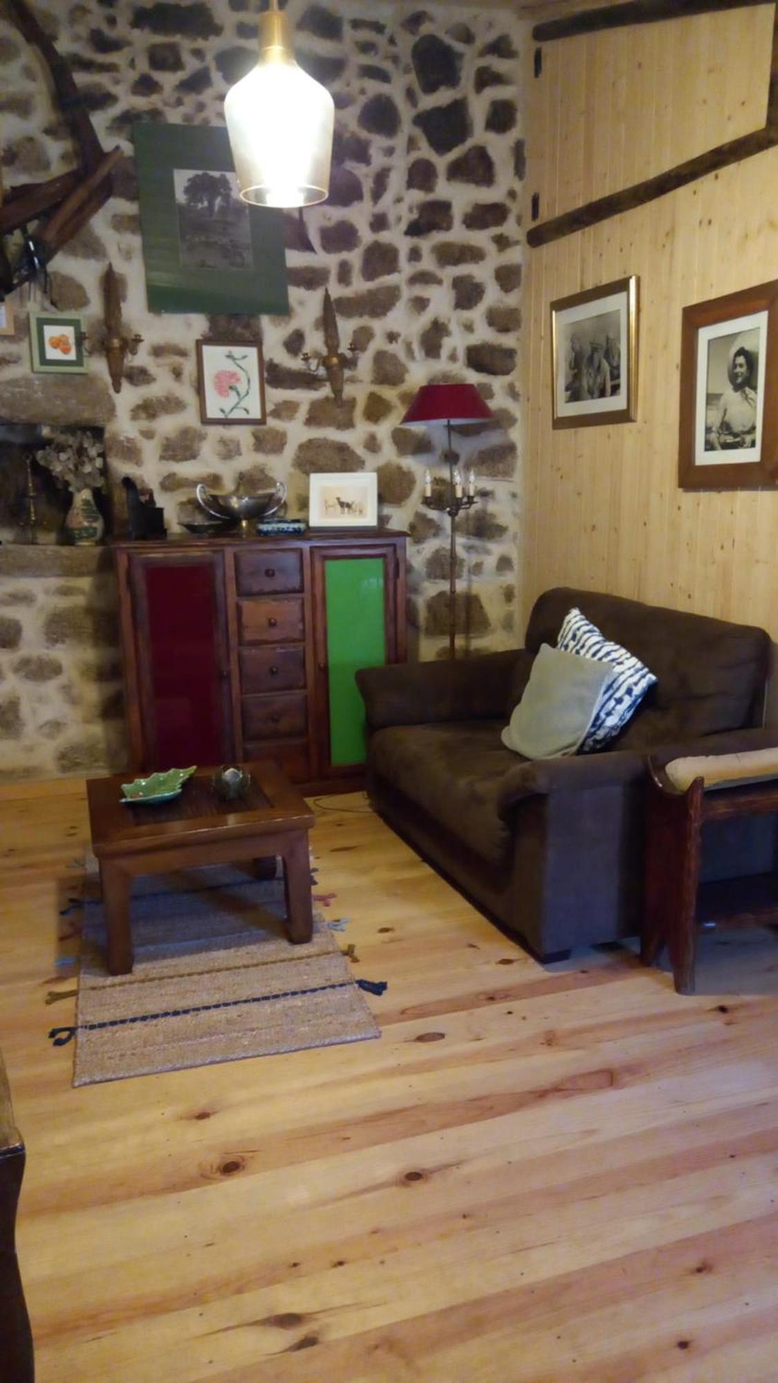 One-Bedroom House - Photo 4