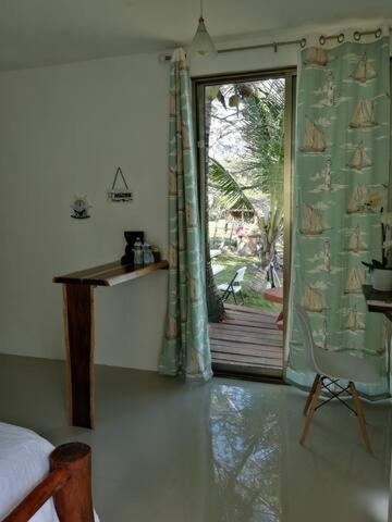 One-Bedroom Apartment - Photo 1