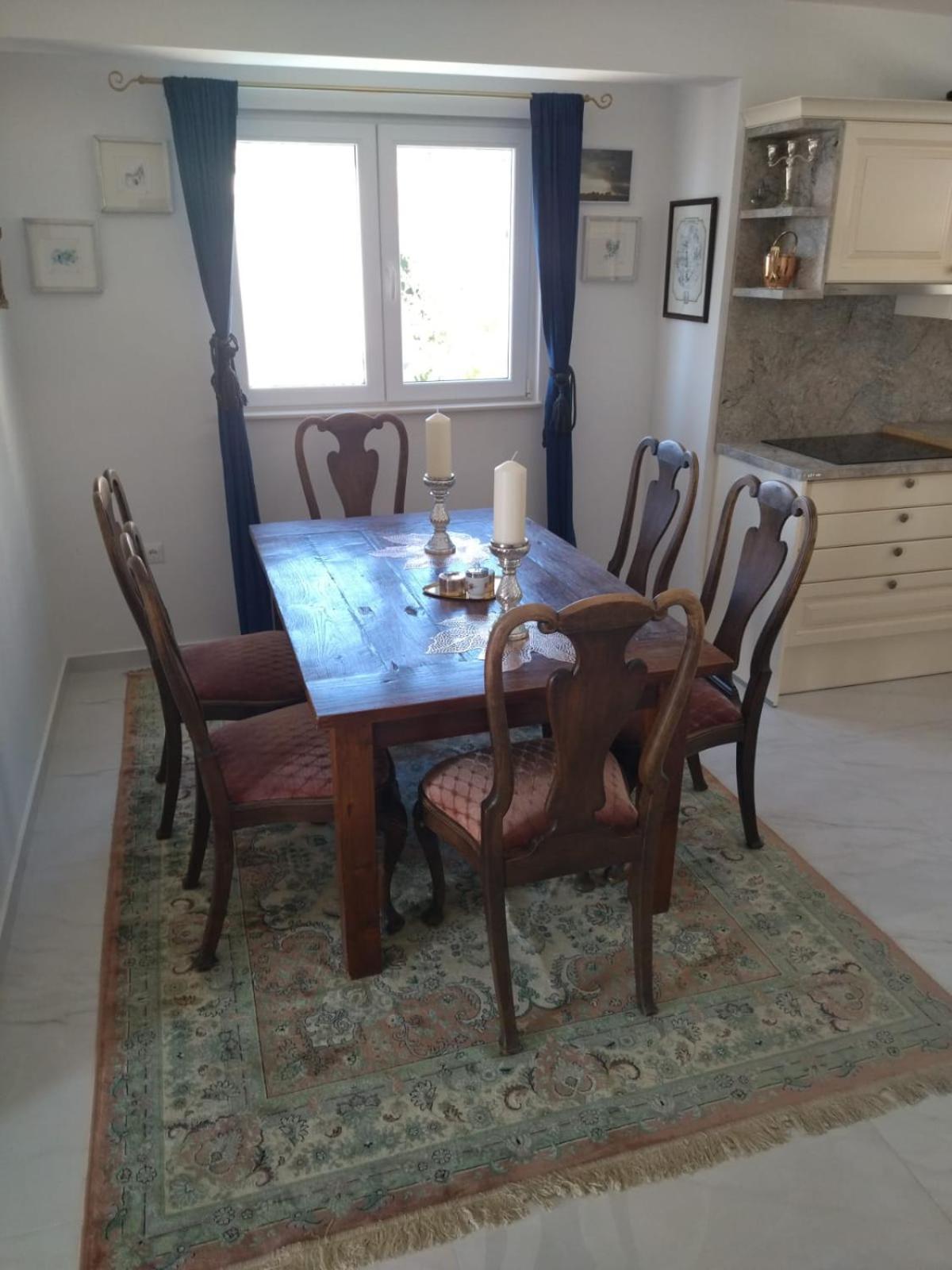 Duplex Suite - Photo 9