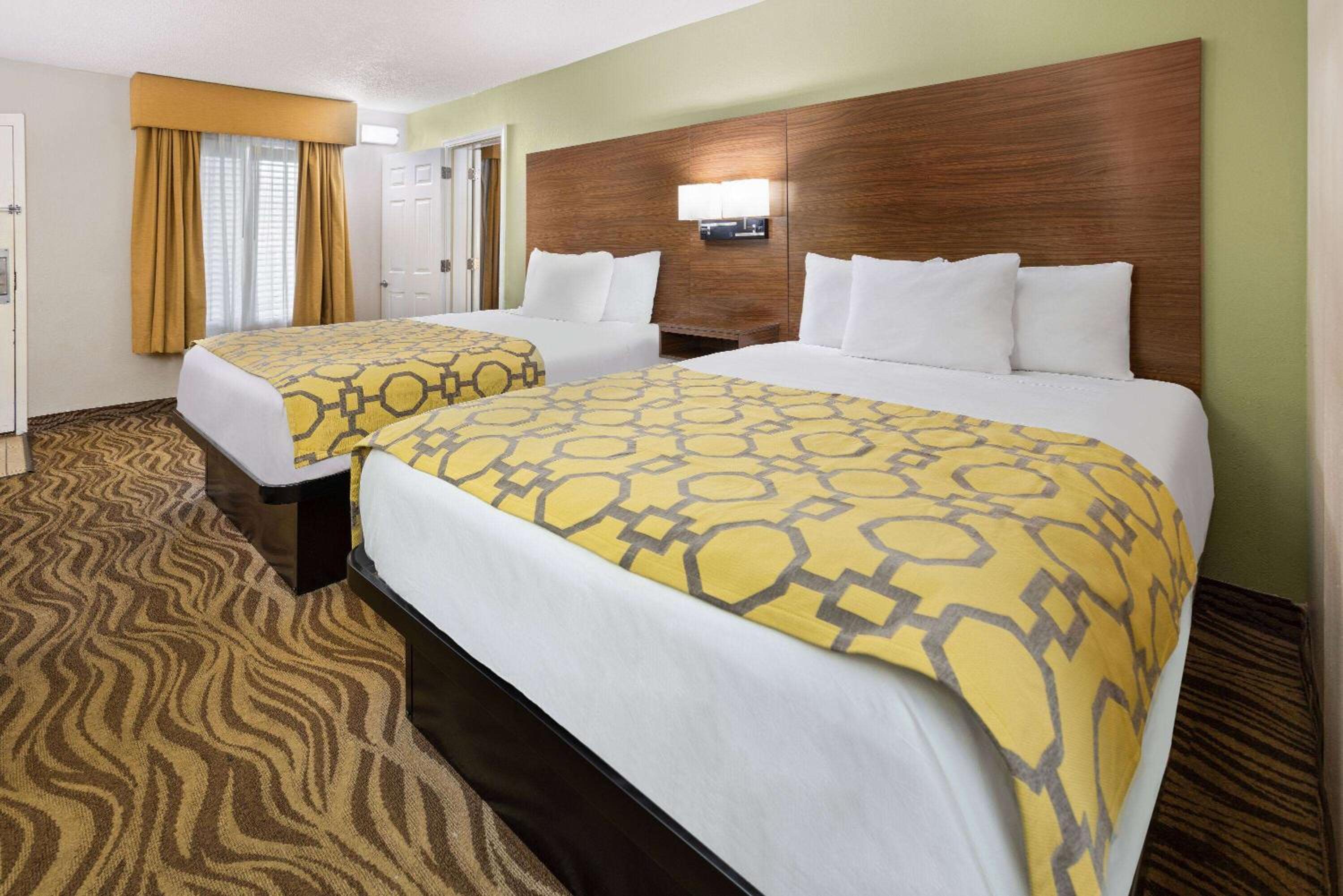 One-Bedroom Suite with Two Queen Beds - Non-Smoking photo 1