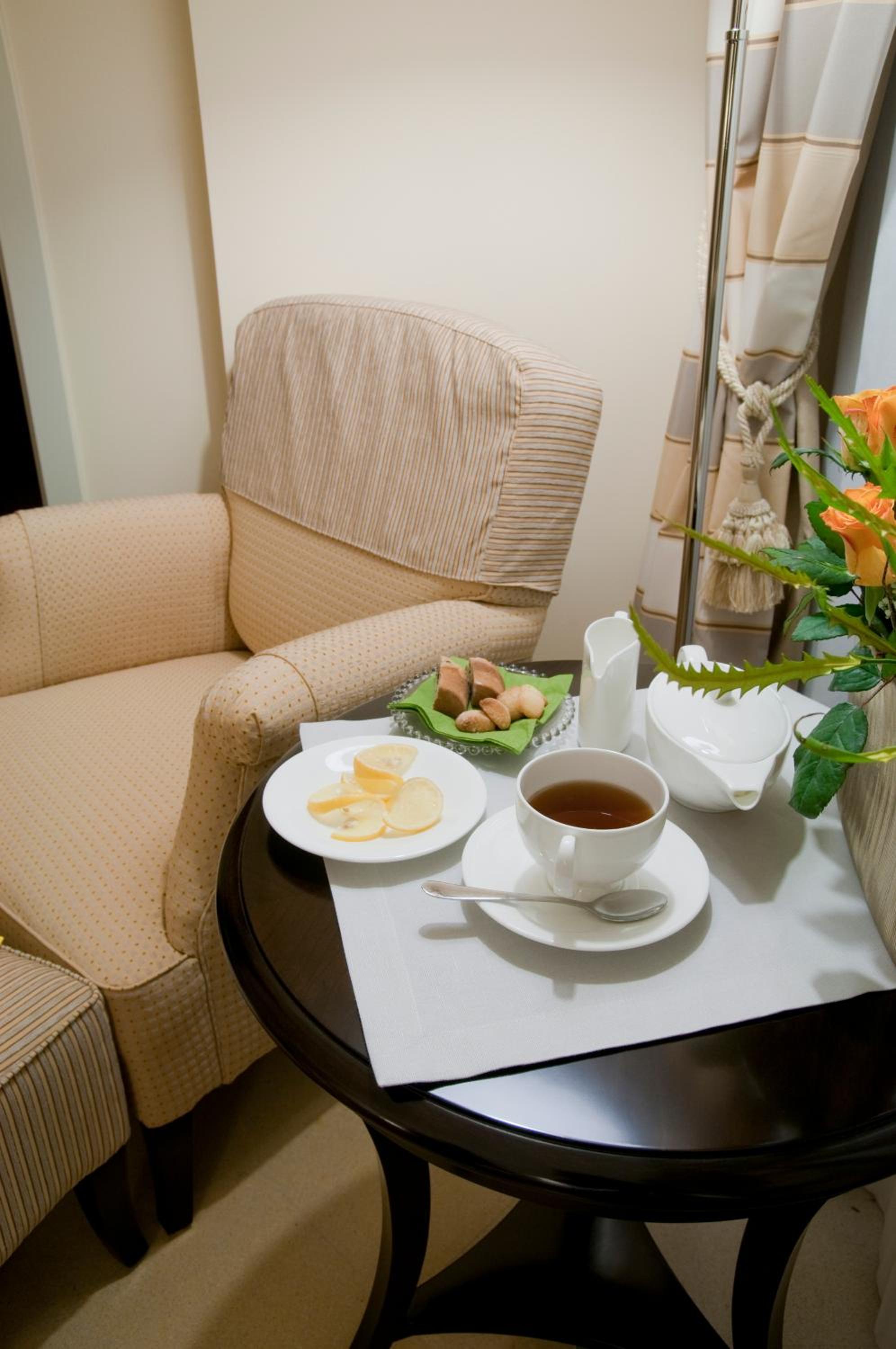 Prestige King Room with Spa Package - Photo 5