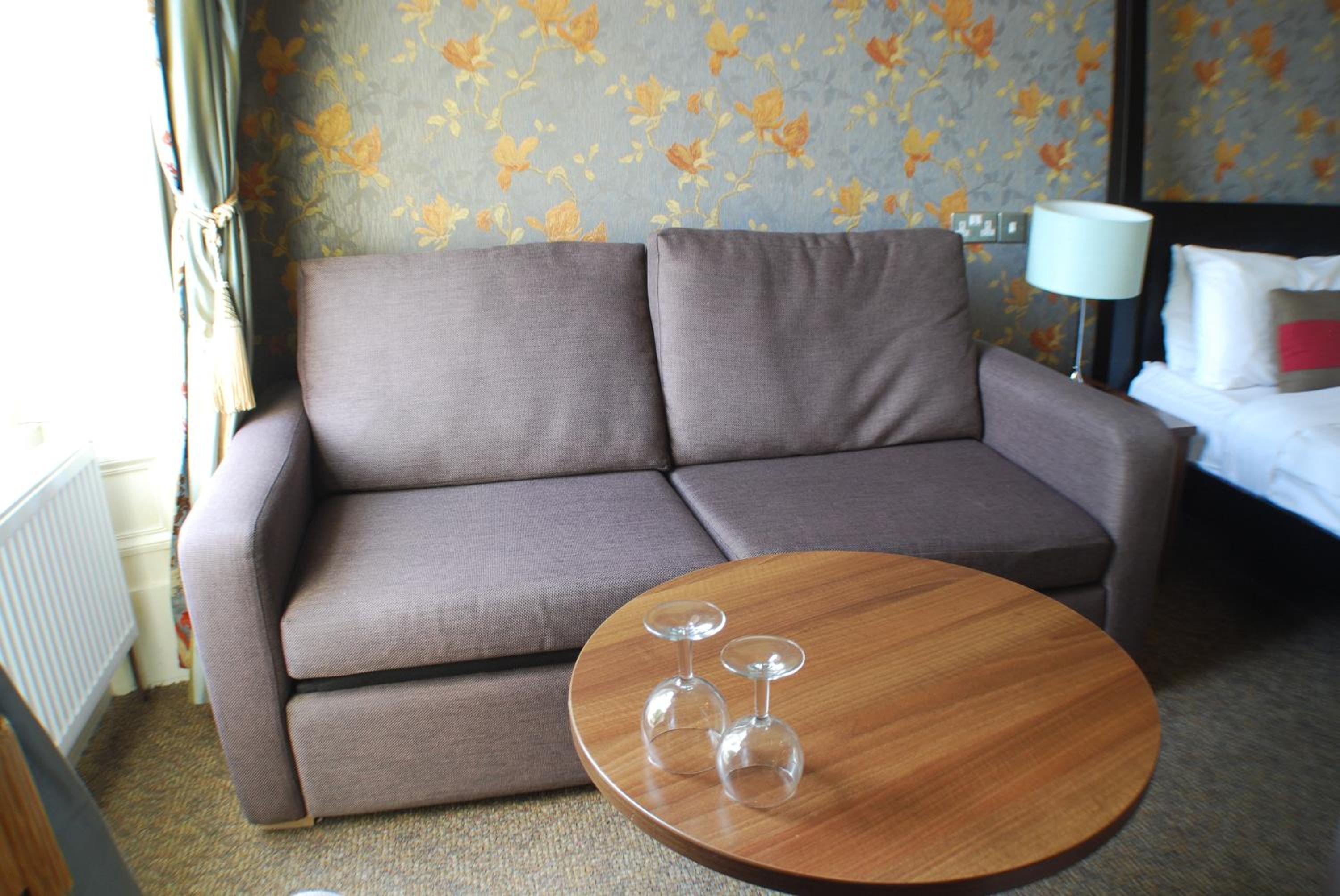 Four-Poster Suite - Photo 7