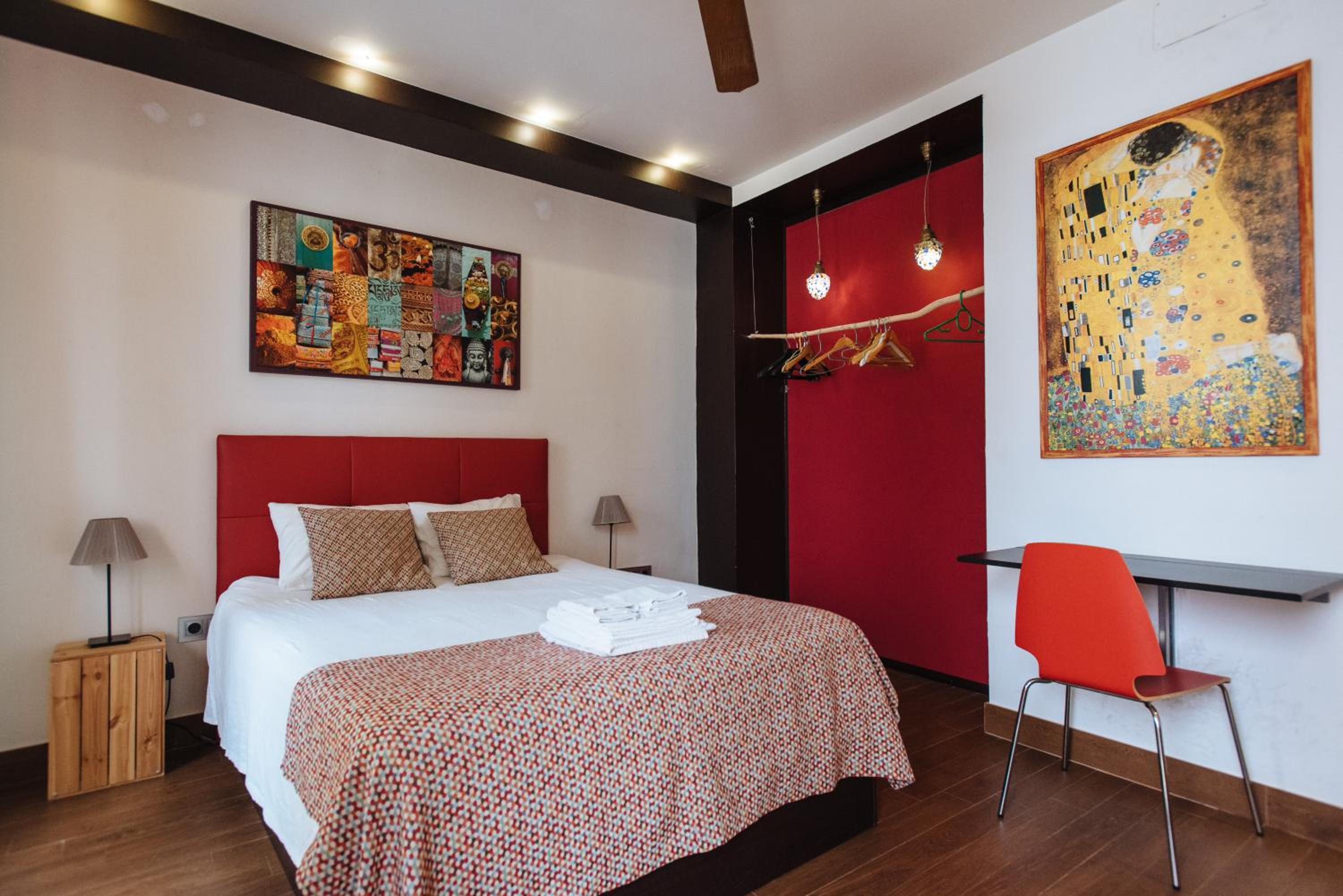 Quadruple Room with Private External Bathroom - Photo 6