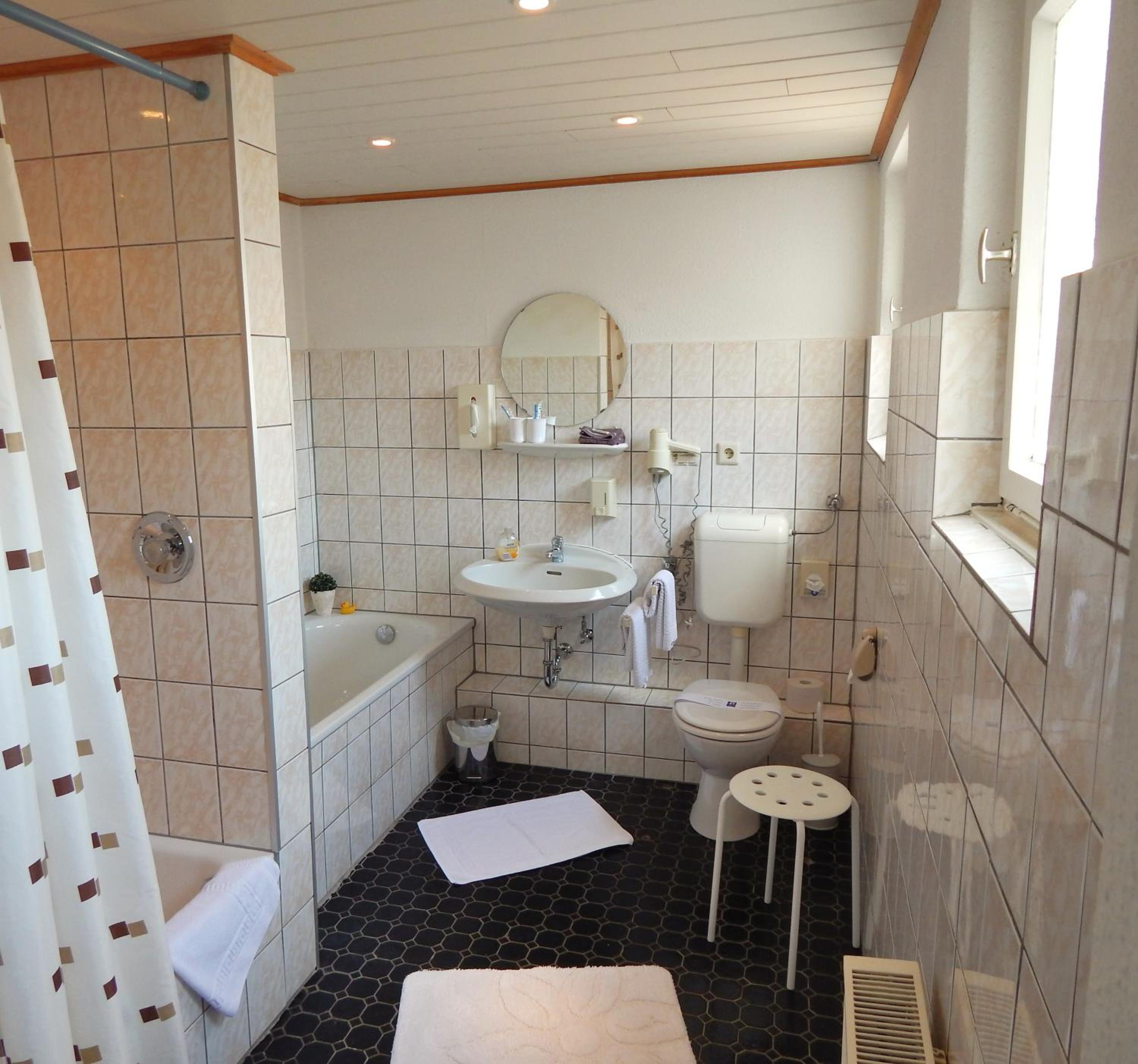 Double Room - Photo 3