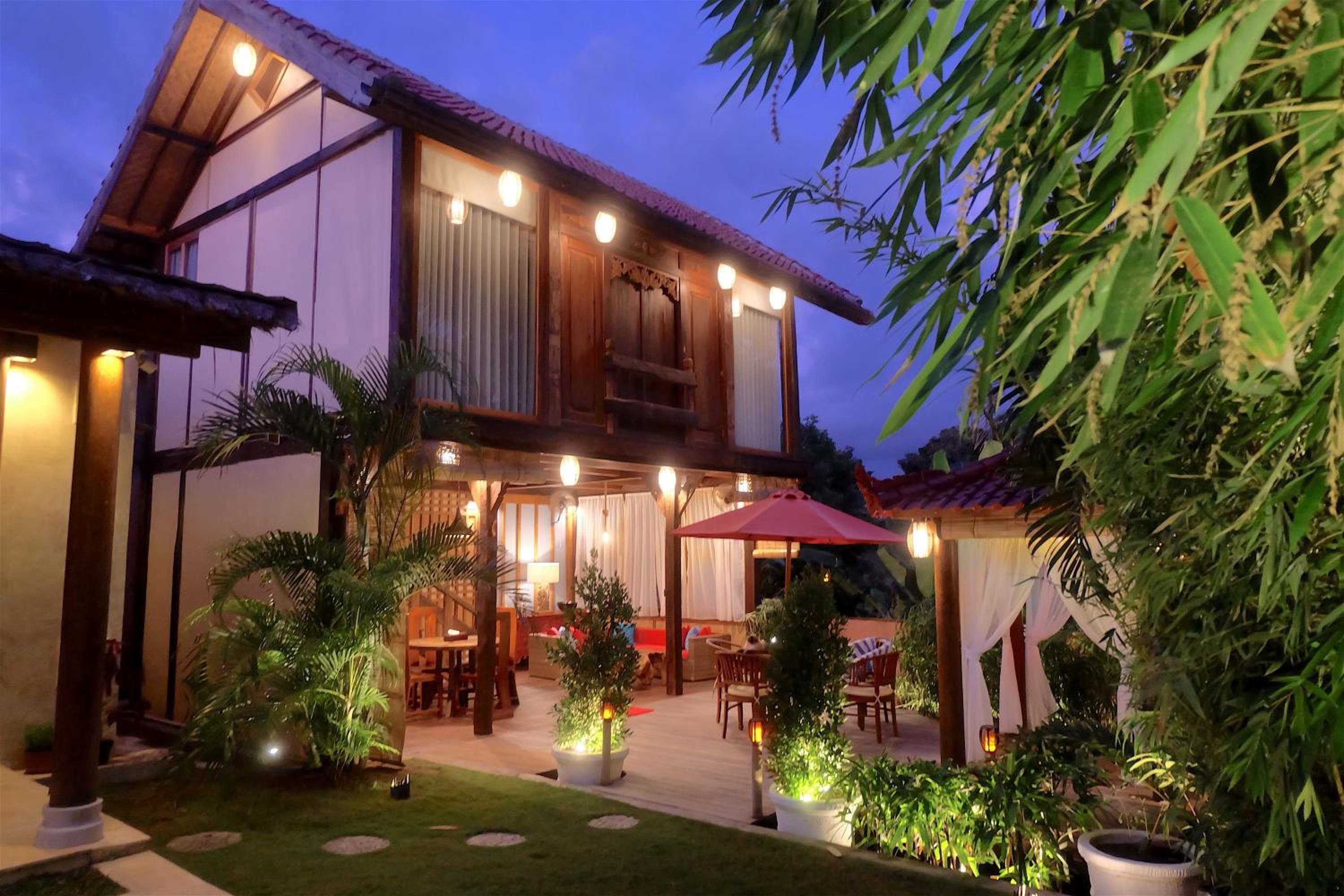 Superior Villa photo 1