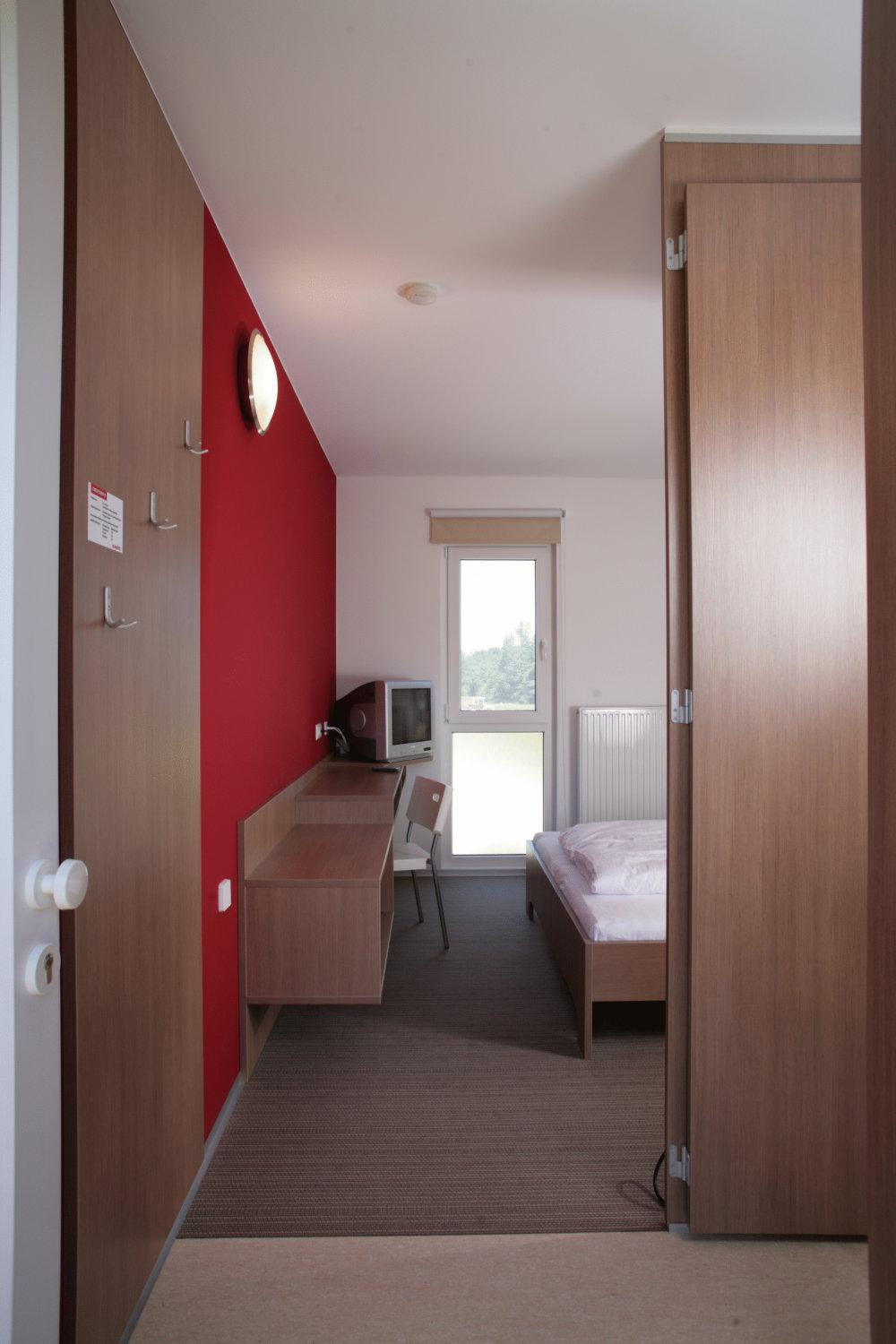 Double Room - Photo 2