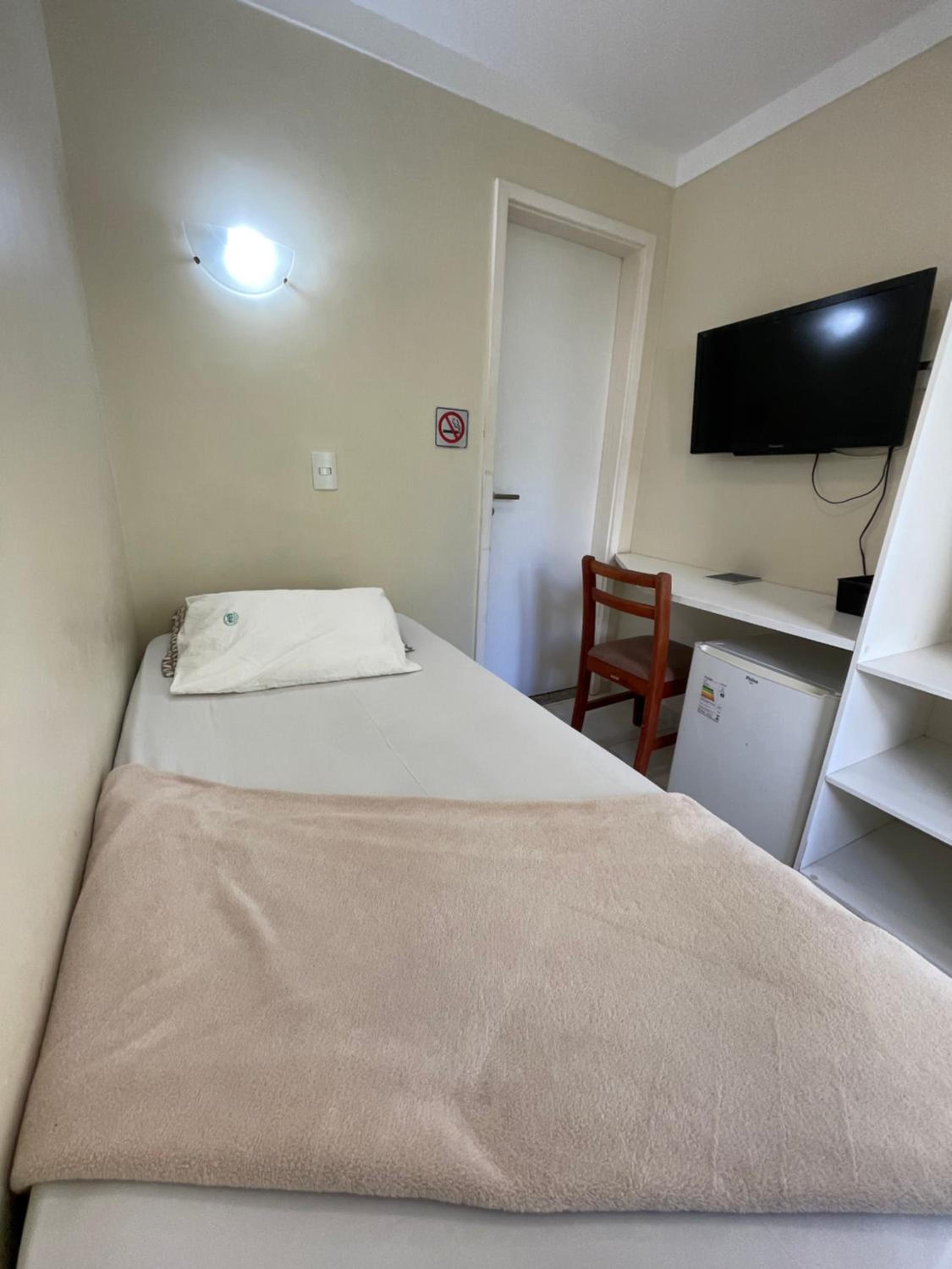 Budget Single Room photo 3