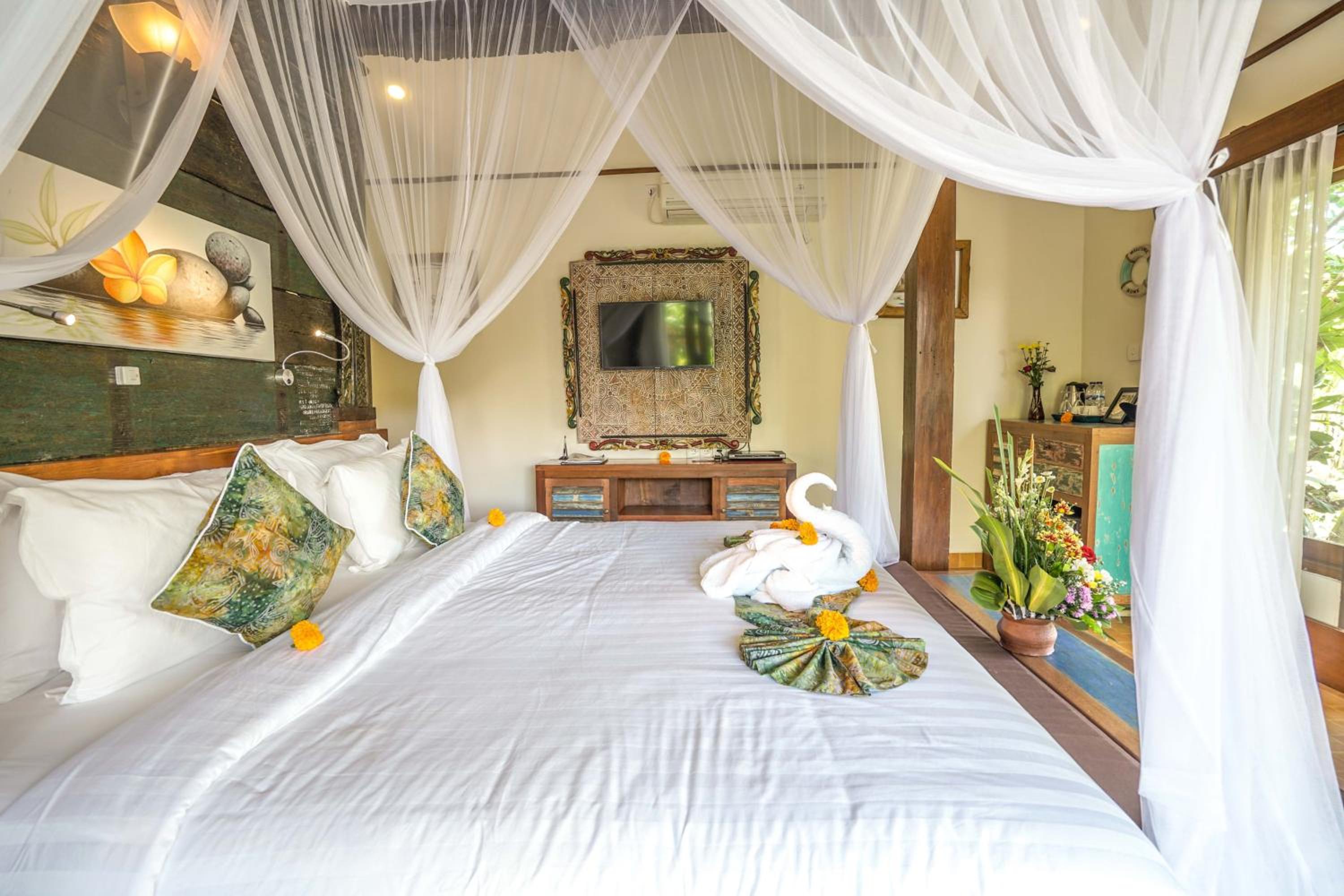 Villa with Private Pool photo 2