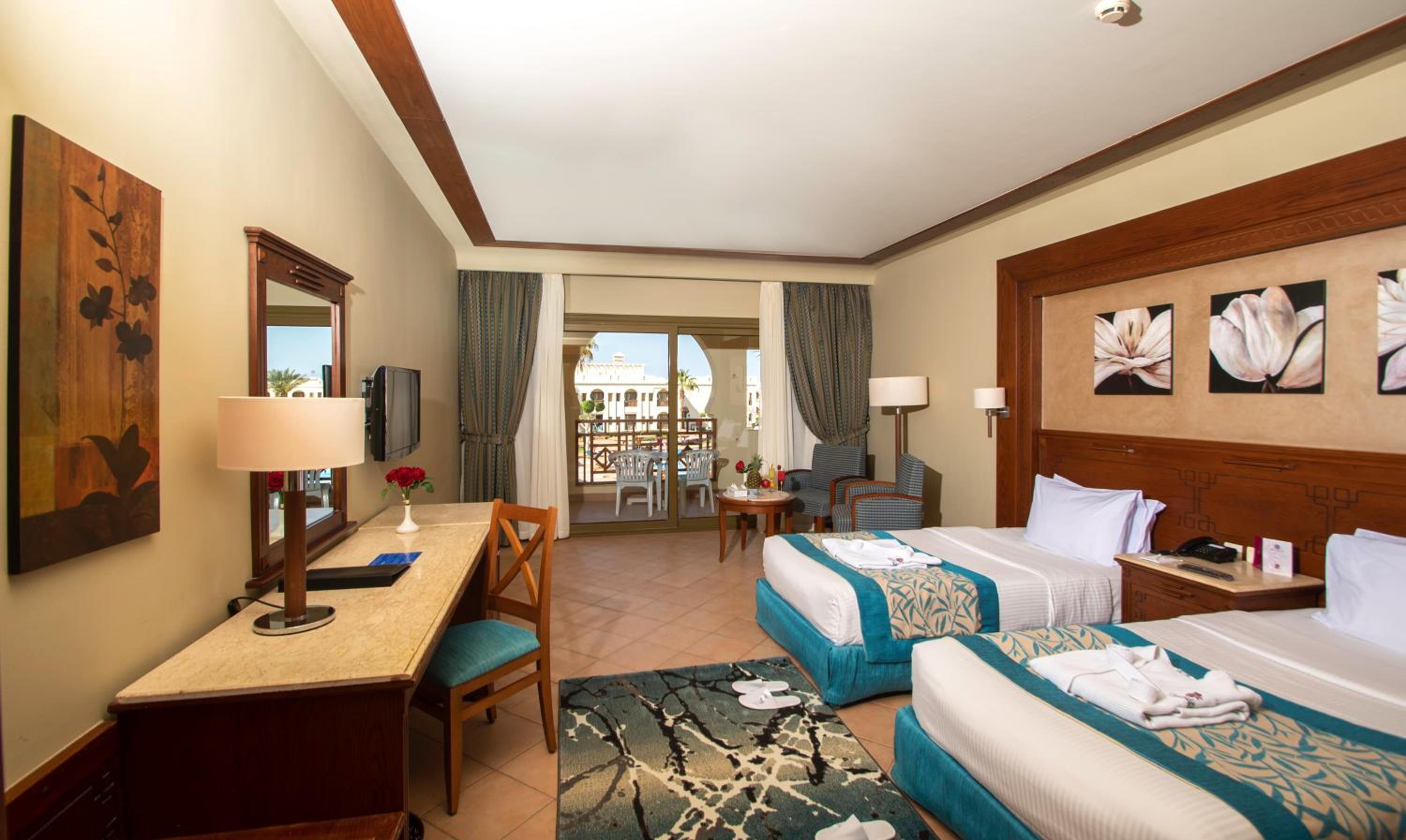 Superior Double or Twin Room with Garden View