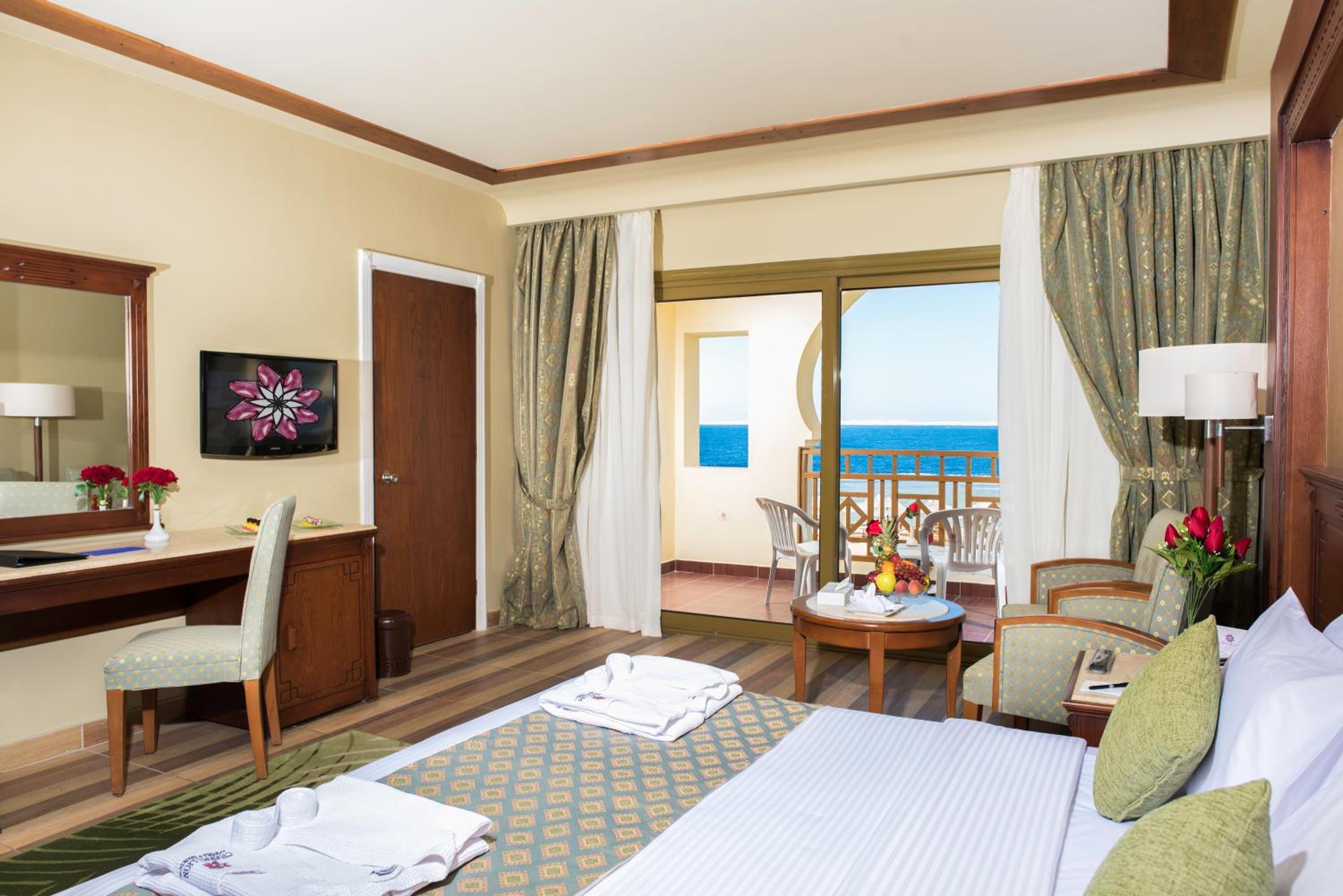 Junior Suite Beach Front