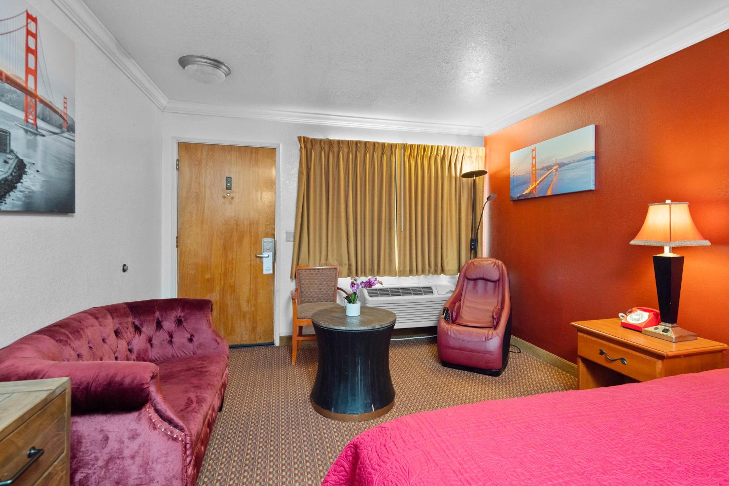 King Room - Photo 18