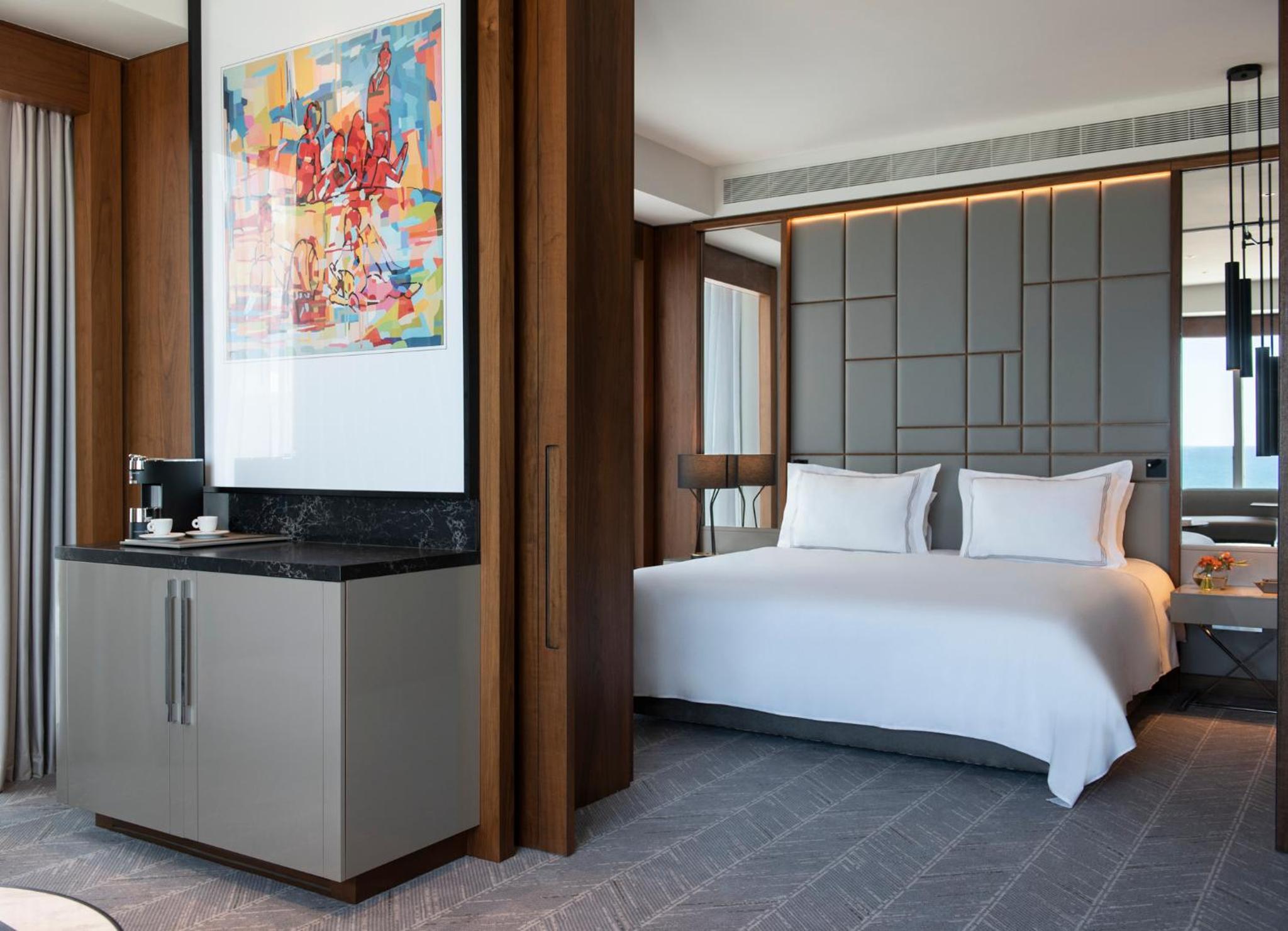 Executive Horizon Lounge Suite - Photo 7